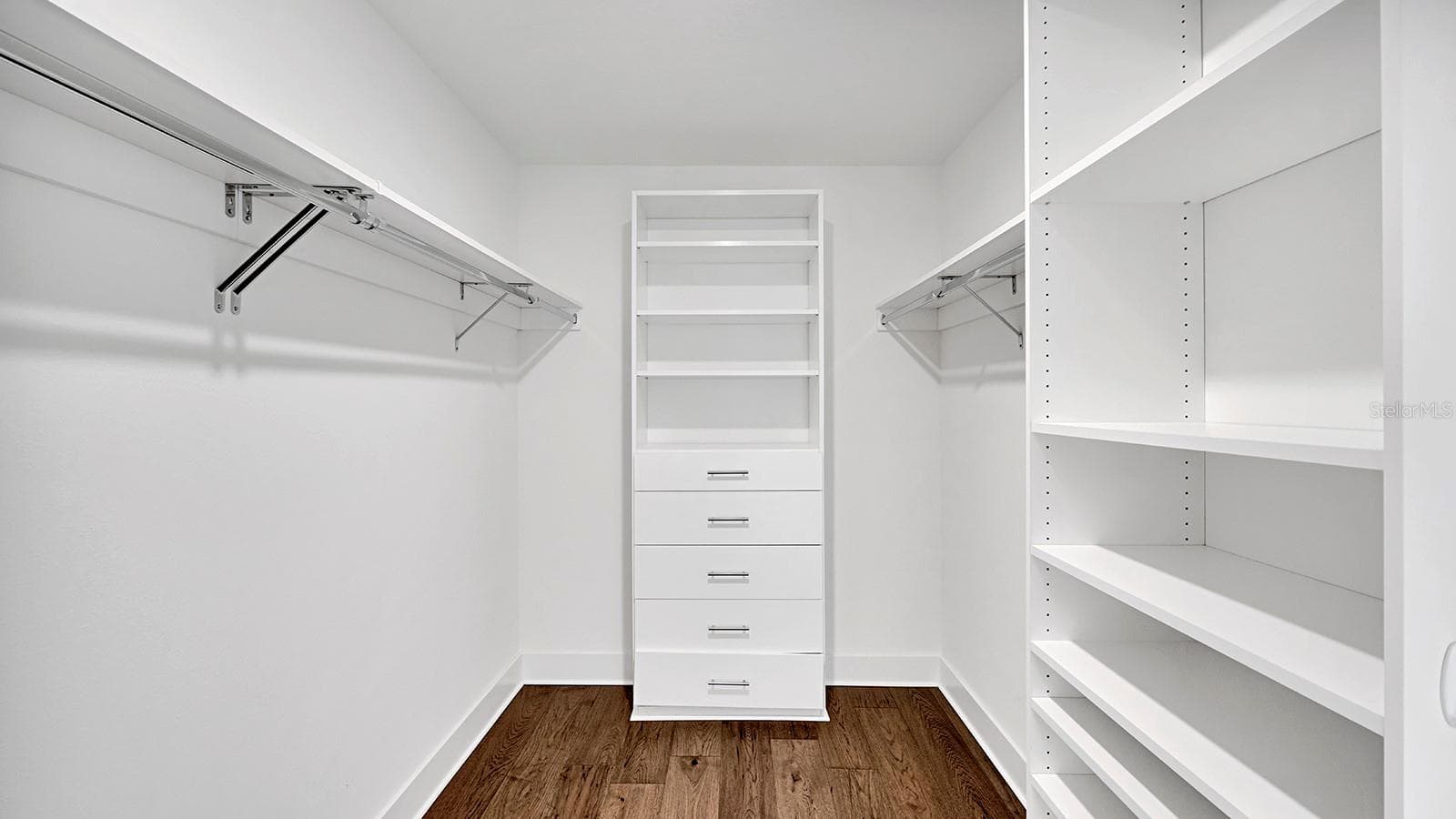 Primary Walk-in Closet - 800 W HARVARD ST, ORLANDO