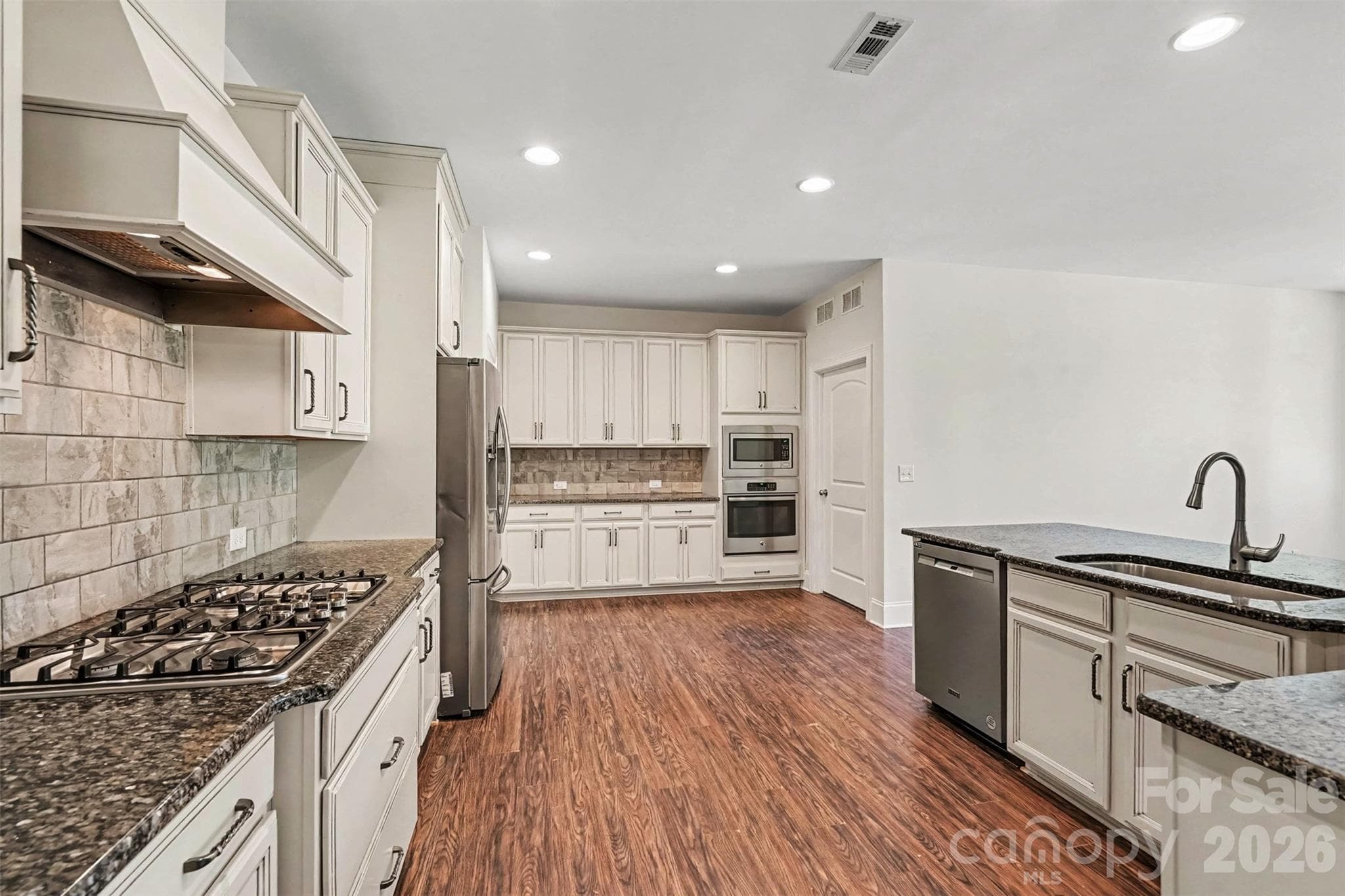 Single Family Residence at 3065 Foggy Hollow Lane, Clover, photo 17 of 44