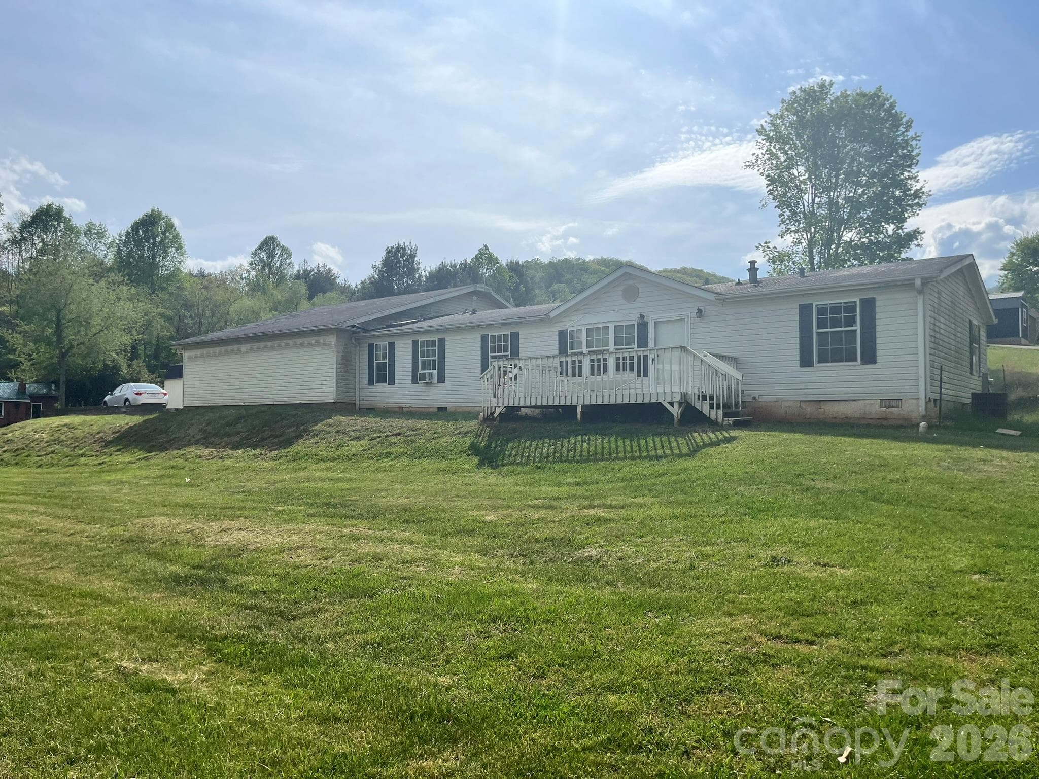 3 S Creek Drive