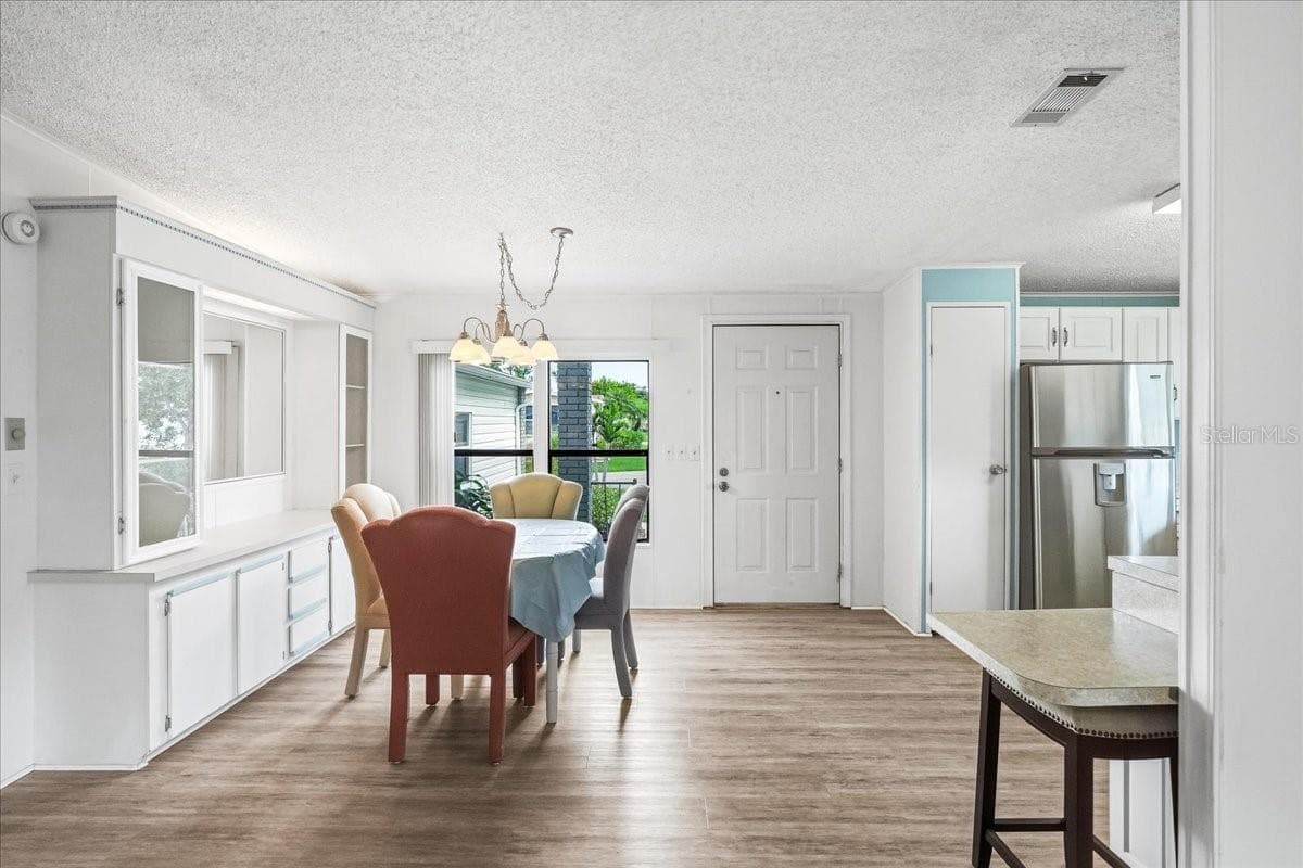Manufactured Home at 10074 BROKEN WOODS CT, NORTH FORT MYERS, photo 3 of 44
