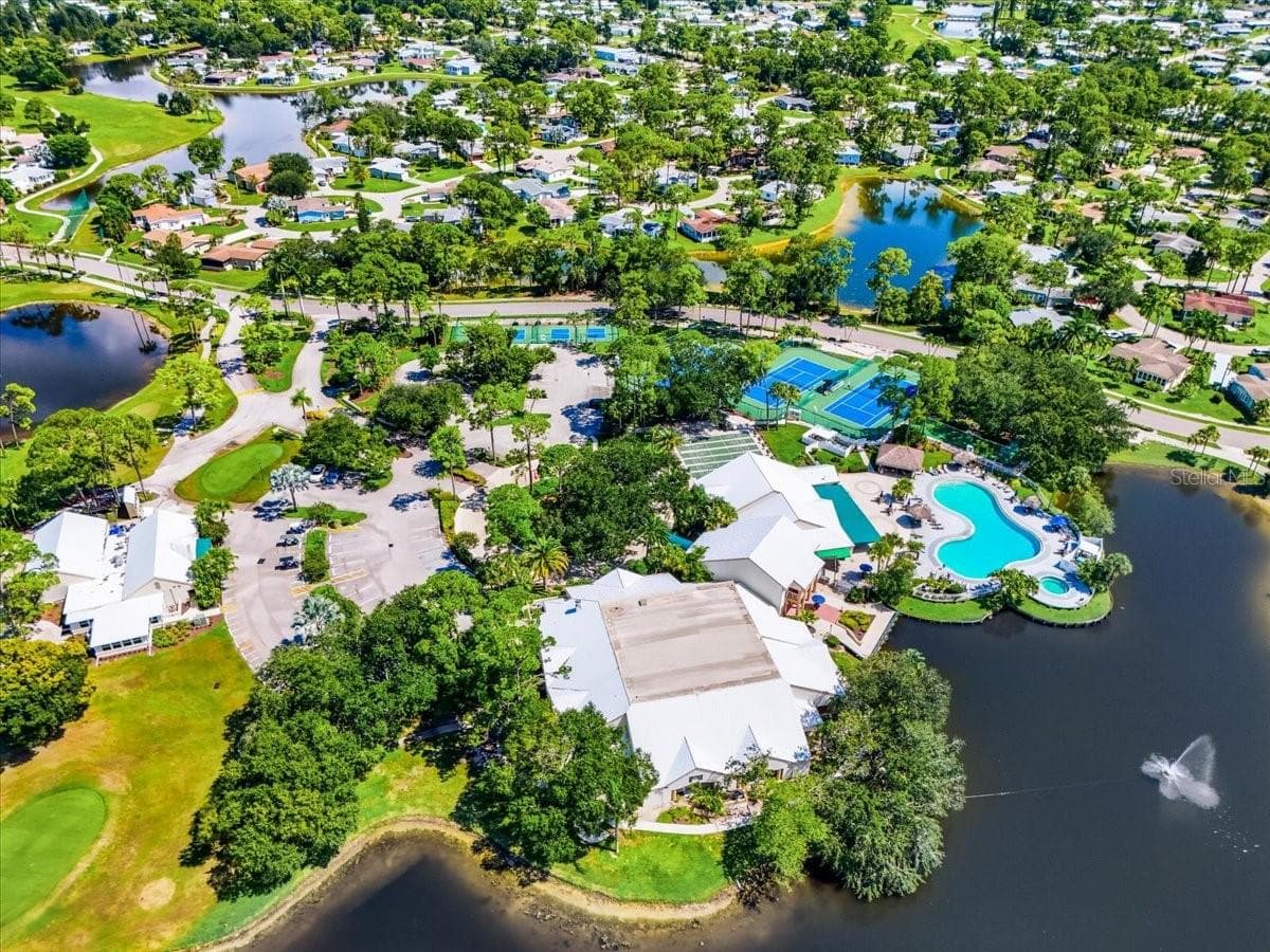 Manufactured Home at 10074 BROKEN WOODS CT, NORTH FORT MYERS, photo 38 of 44