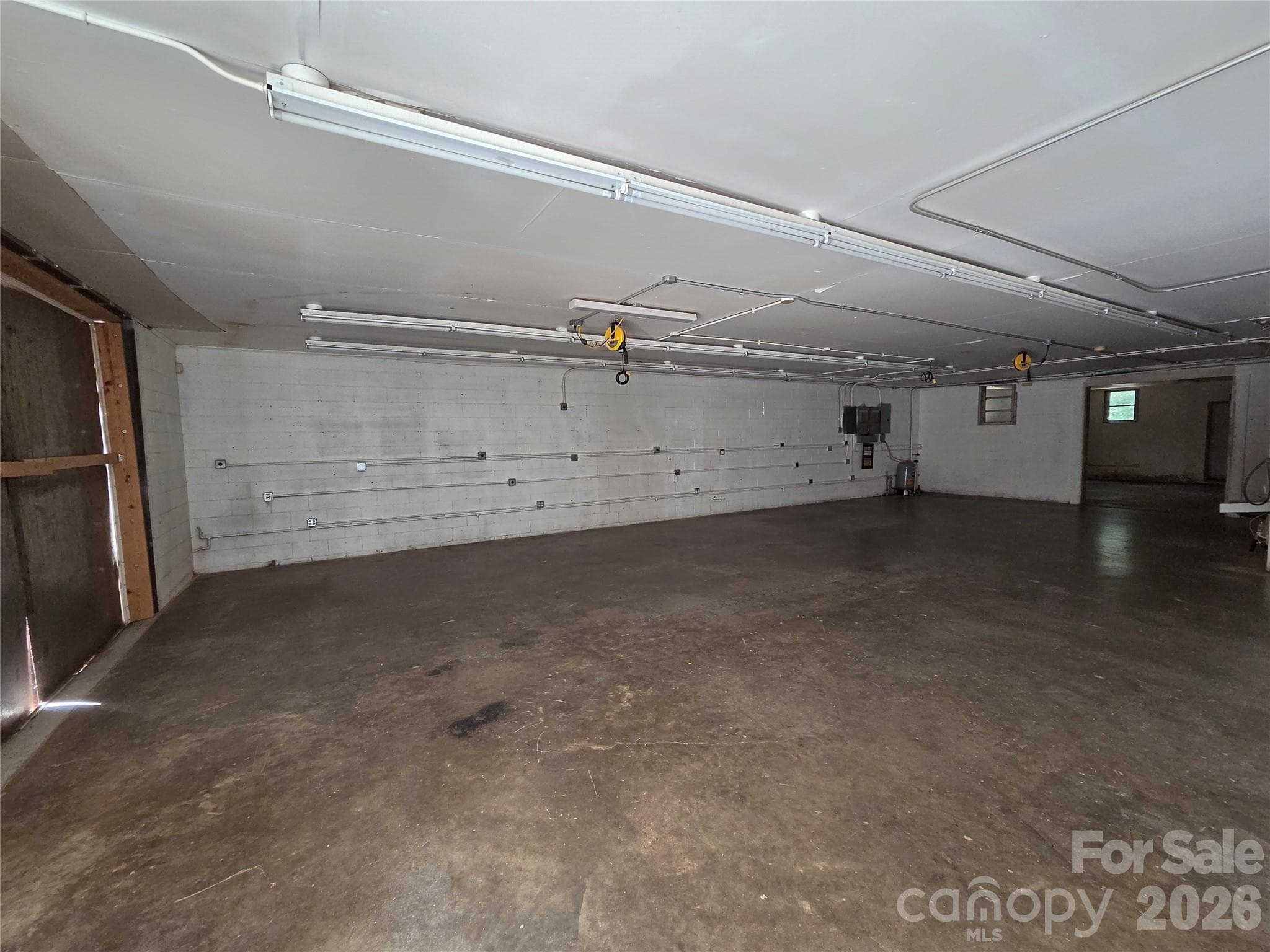 Manufacturing / Warehousing at 110 Ledford Road, Gastonia, photo 3 of 5