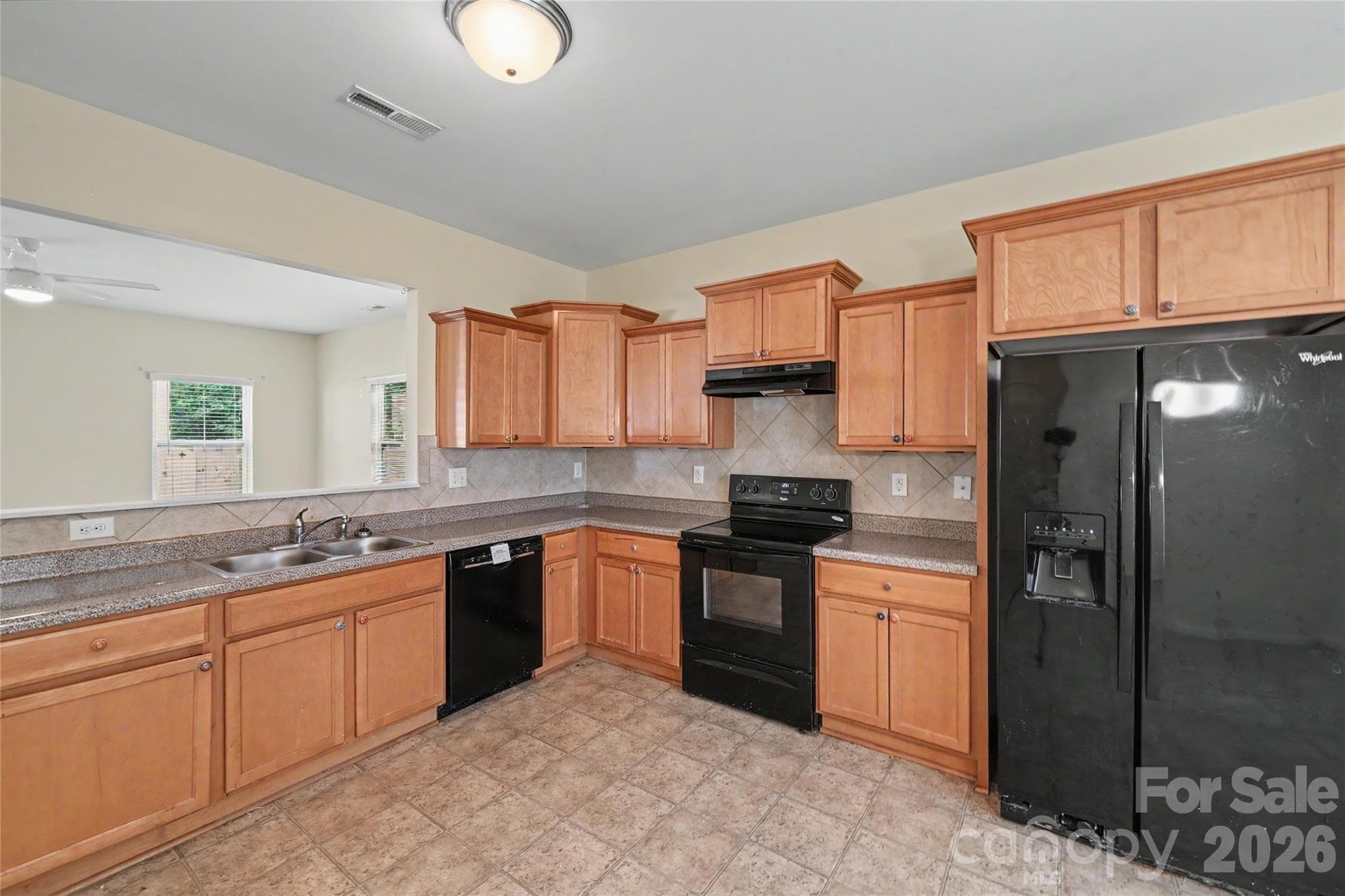 Single Family Residence at 460 Dutch White Drive, Clover, photo 3 of 37