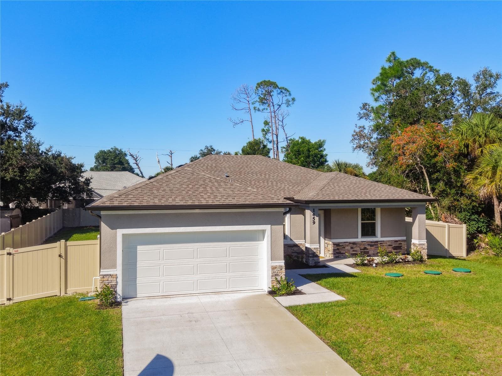 Single Family Residence at 1459 N CHAMBERLAIN BLVD, NORTH PORT, photo 4 of 105