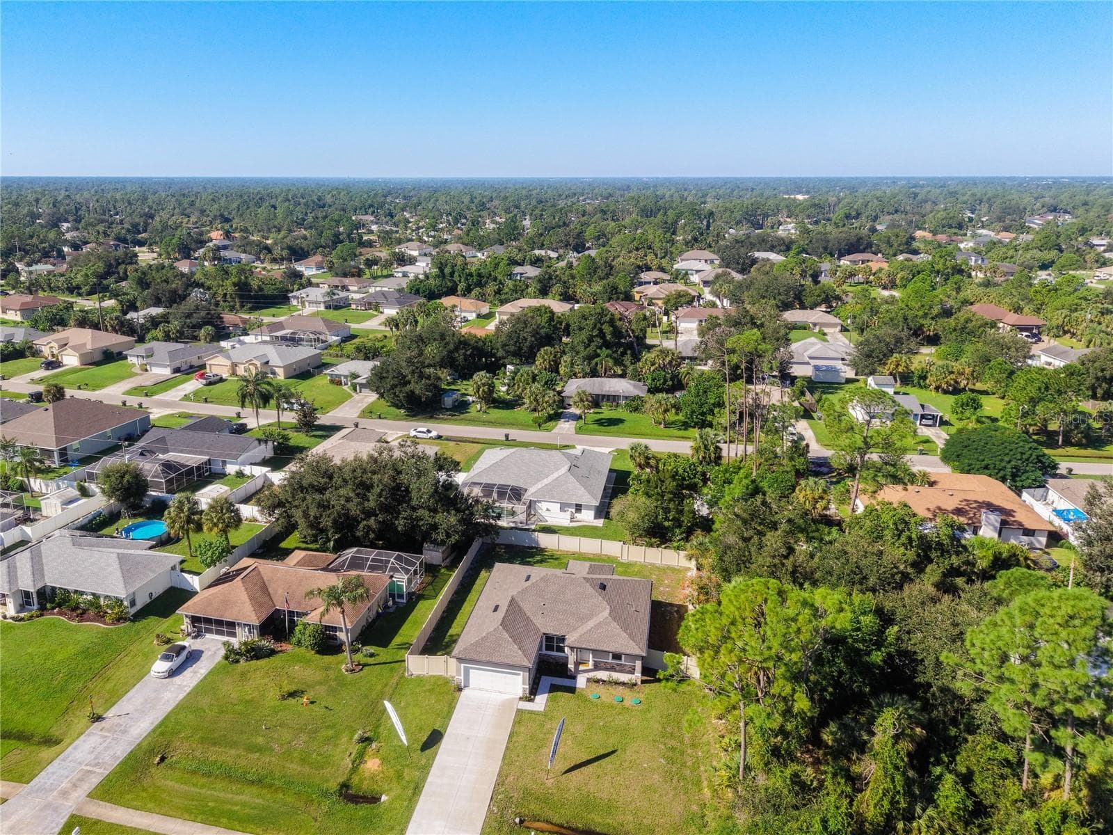 Single Family Residence at 1459 N CHAMBERLAIN BLVD, NORTH PORT, photo 10 of 105
