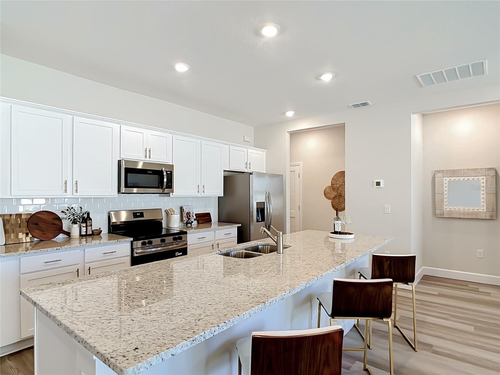 Single Family Residence at 1459 N CHAMBERLAIN BLVD, NORTH PORT, photo 20 of 105