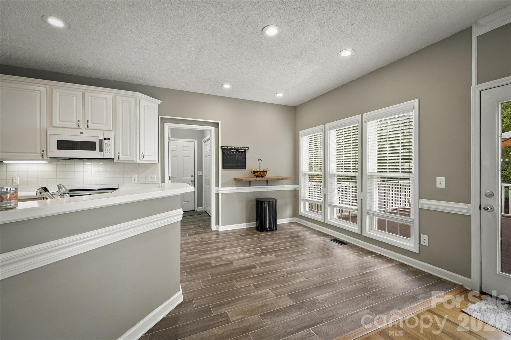 Single Family Residence at 2183 13th Street Court NE, Hickory, photo 9 of 40