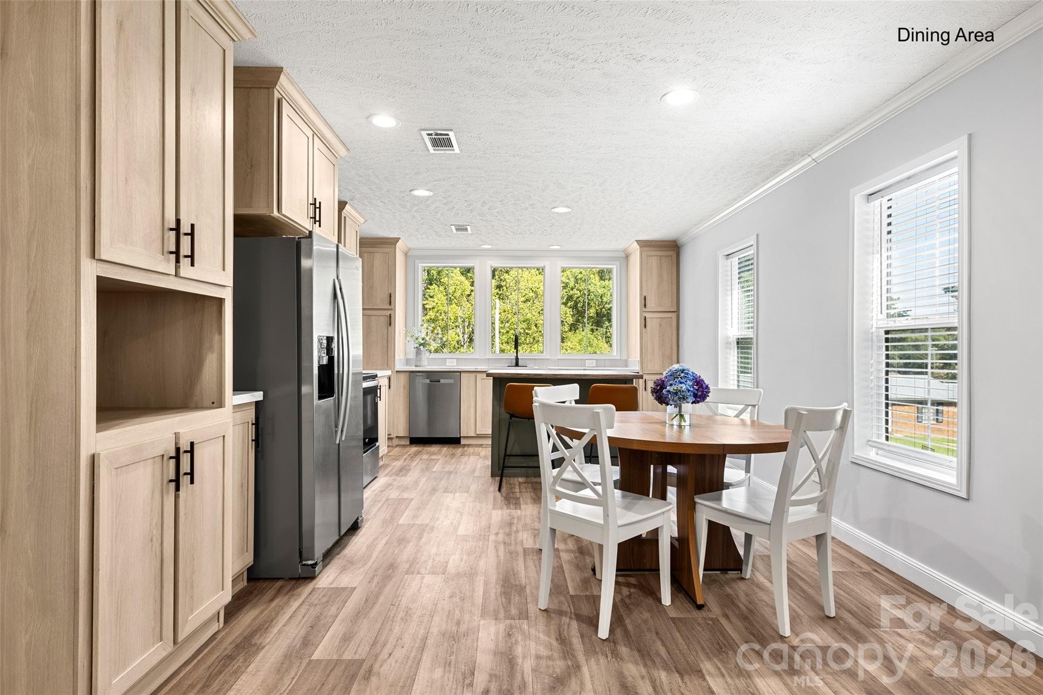 Single Family Residence at 1105 Marion Street, Lancaster, photo 6 of 23