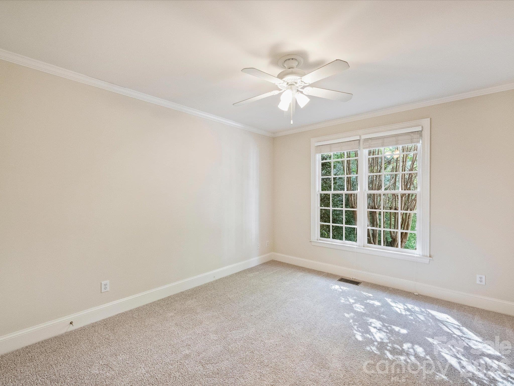 Main floor guest room - 7705 Stonehaven Drive, Waxhaw