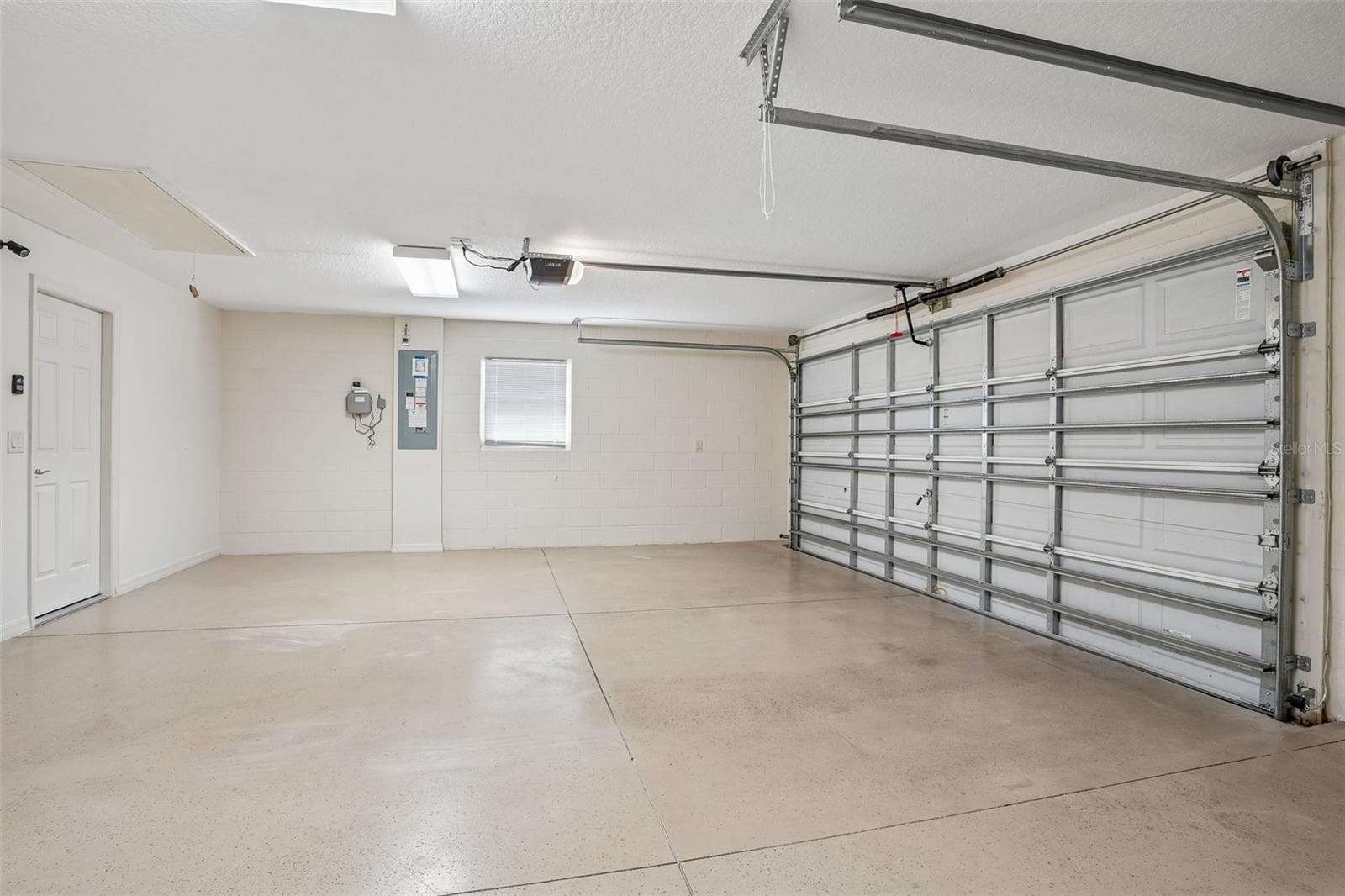 2 Car + Golf Cart Garage - 494 ARBELLA LOOP, THE VILLAGES