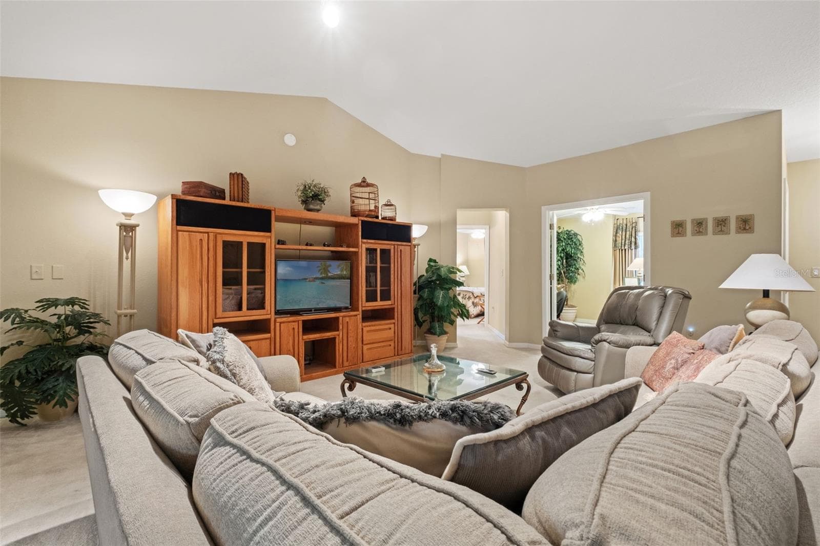 Single Family Residence at 10628 COLLAR DR, SAN ANTONIO, photo 10 of 39