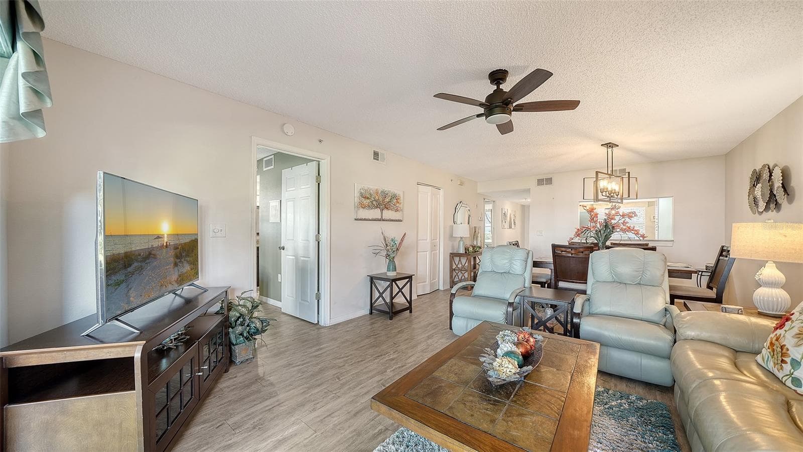 Condominium at 9330 CLUBSIDE CIR #3110, SARASOTA, photo 5 of 30
