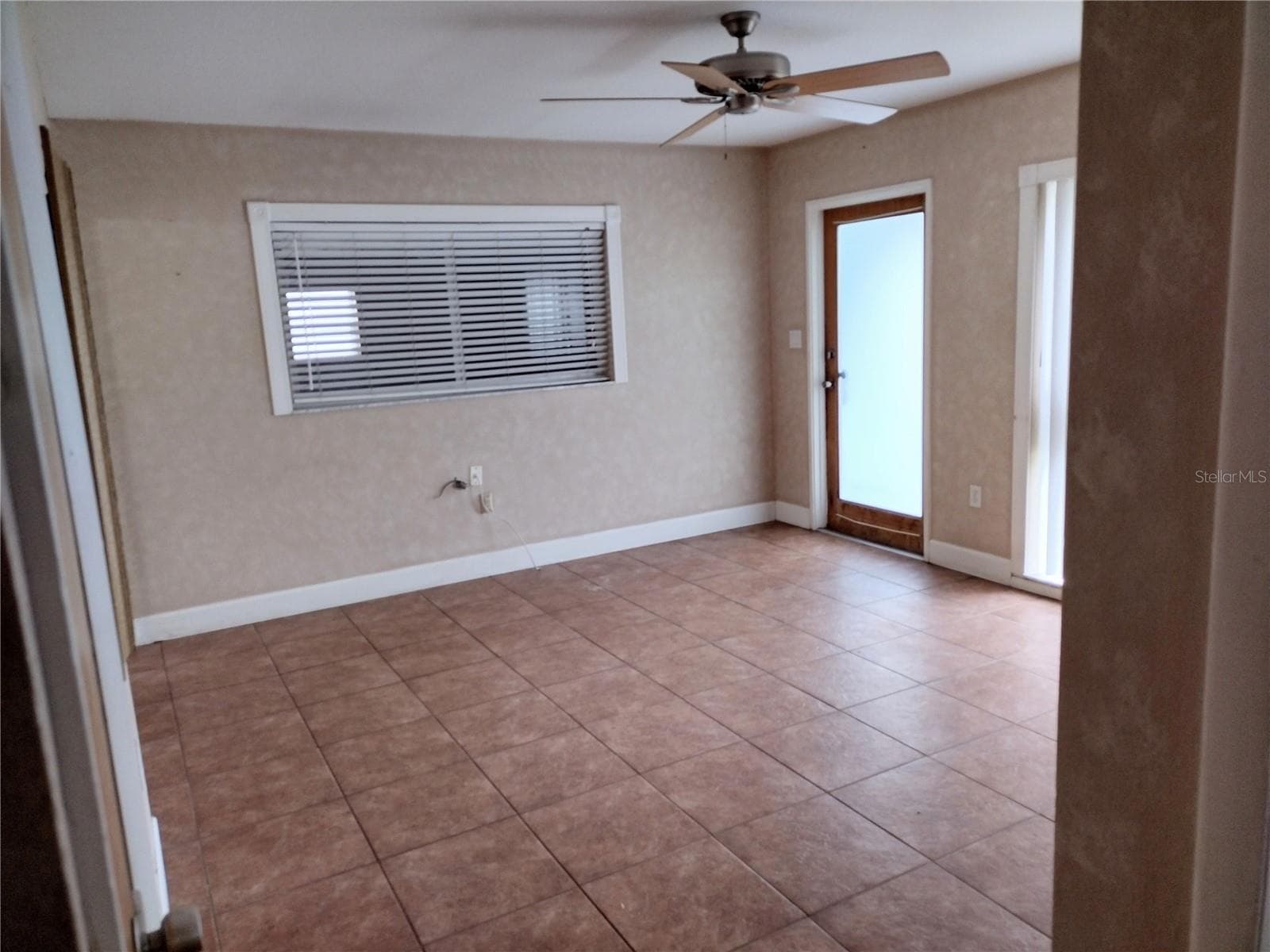 Single Family Residence at 10609 AGATE CT, PORT RICHEY, photo 3 of 29
