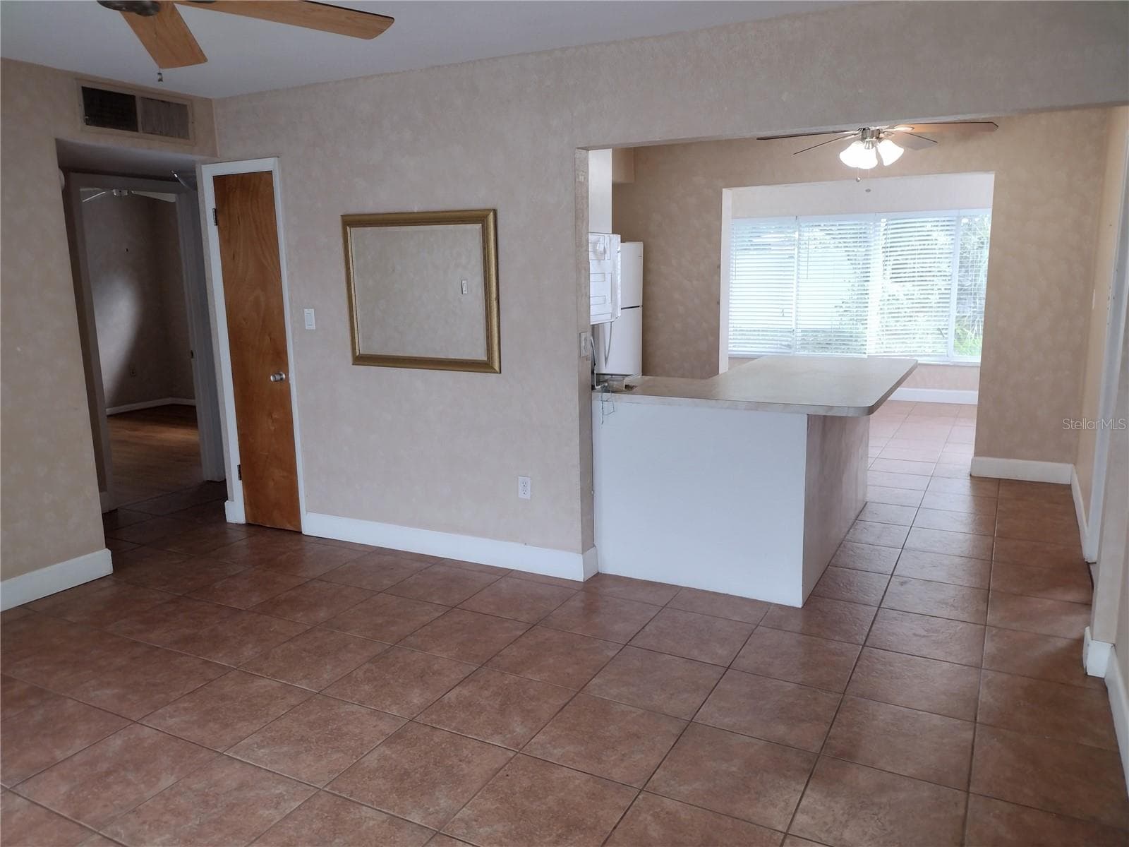 Single Family Residence at 10609 AGATE CT, PORT RICHEY, photo 6 of 29