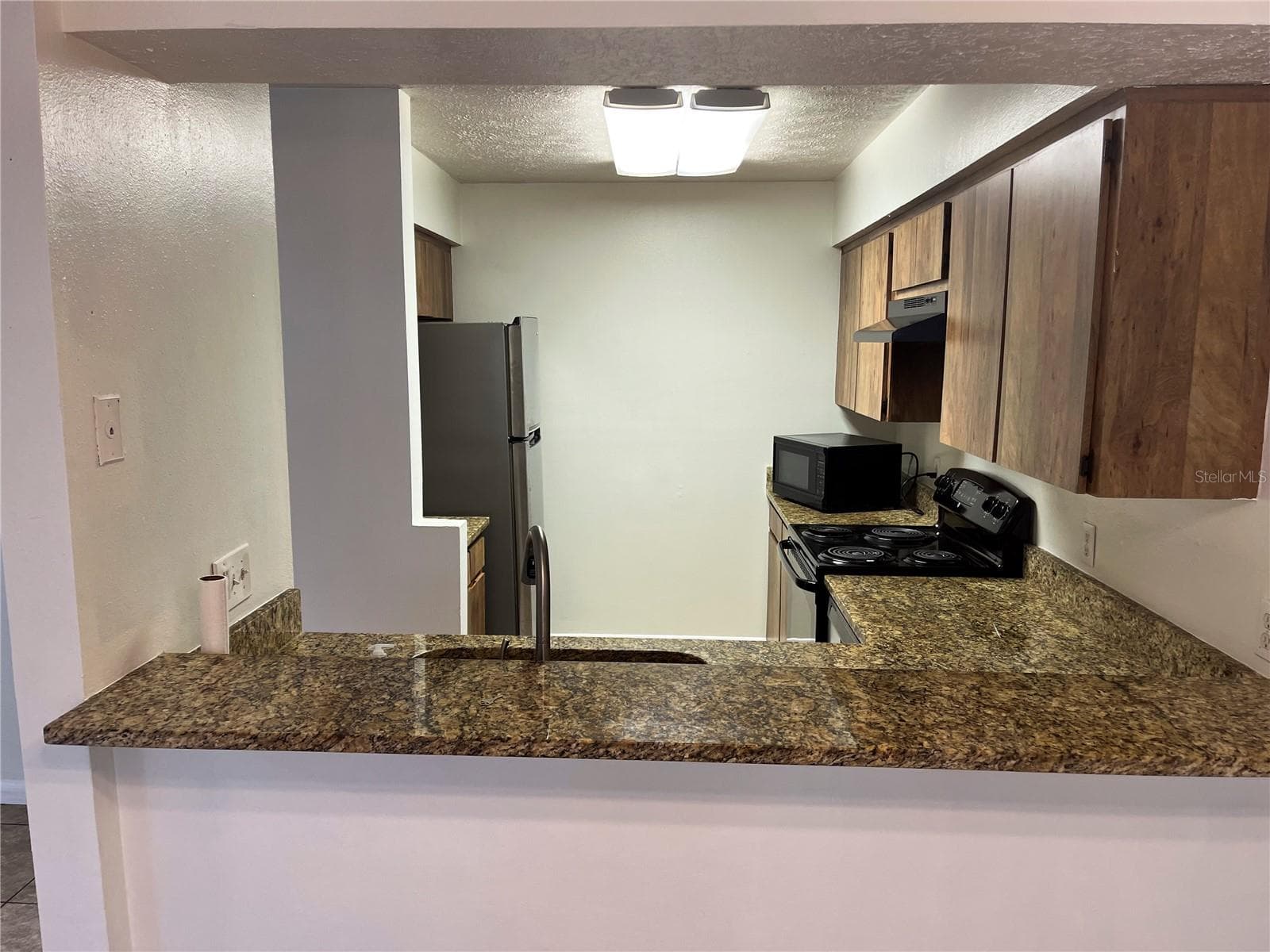 Townhouse at 9459 FOREST HILLS CIR, TAMPA, photo 16 of 32