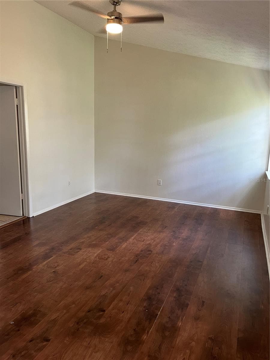 Townhouse at 9459 FOREST HILLS CIR, TAMPA, photo 23 of 32