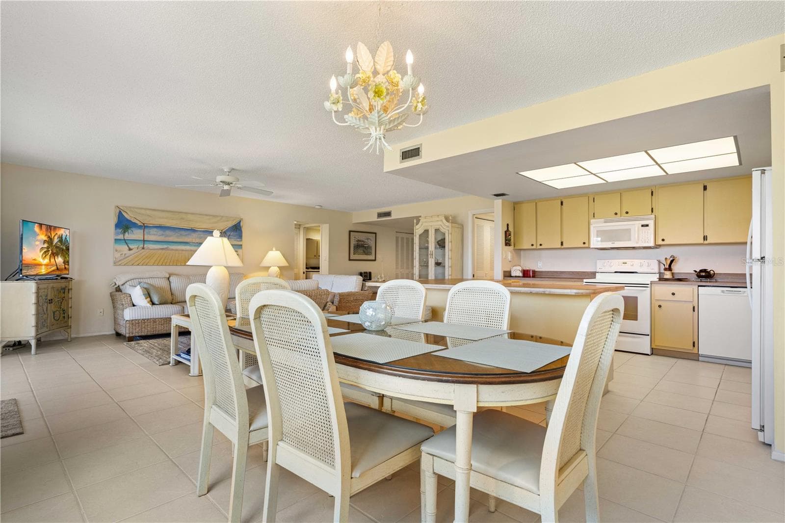 Condominium at 2 PIRATES LN #23B, PUNTA GORDA, photo 28 of 70