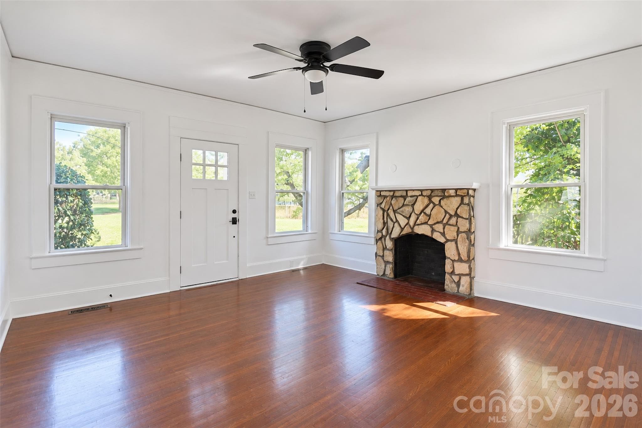 Duplex at 322 Salisbury Road, Statesville, photo 6 of 48
