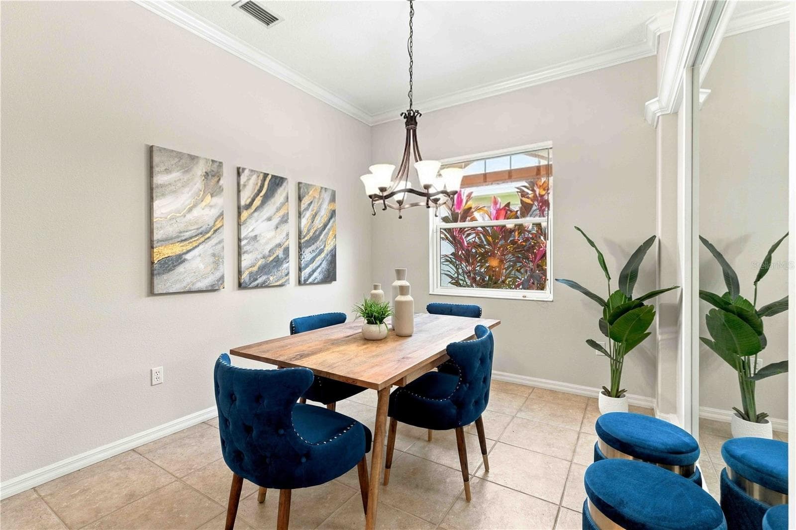 Single Family Residence at 8150 INDIGO RIDGE TER, UNIVERSITY PARK, photo 14 of 114