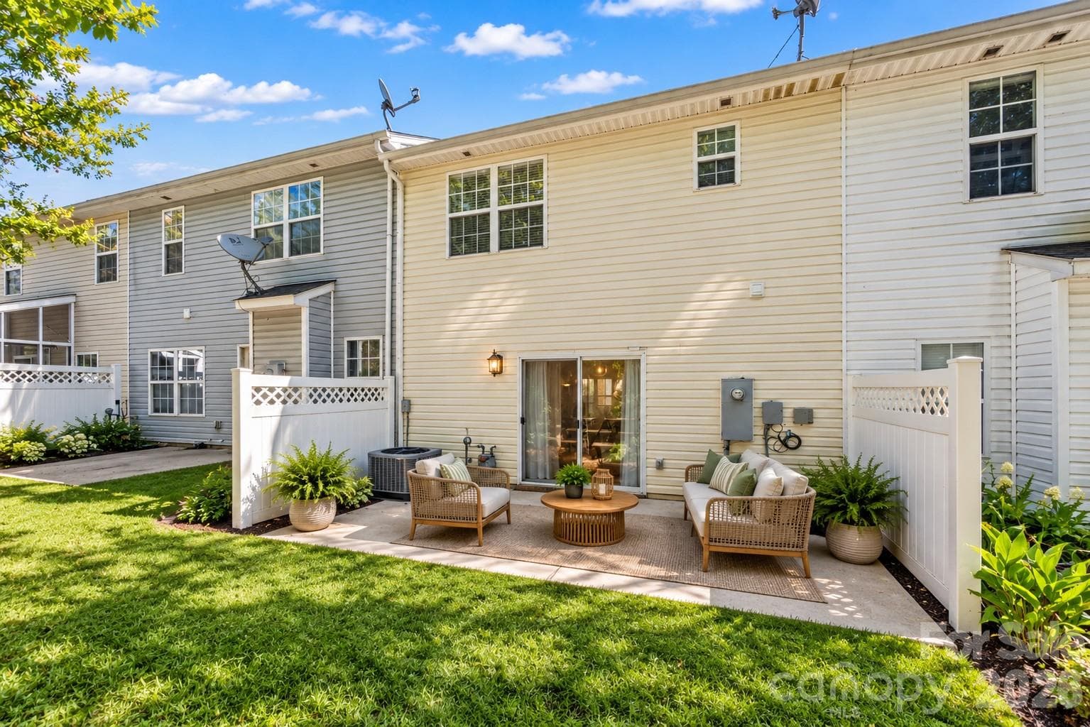 Virtual Staging - 487 Delta Drive, Fort Mill