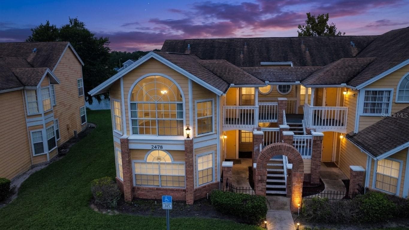 2478 SWEETWATER CLUB CIR #92