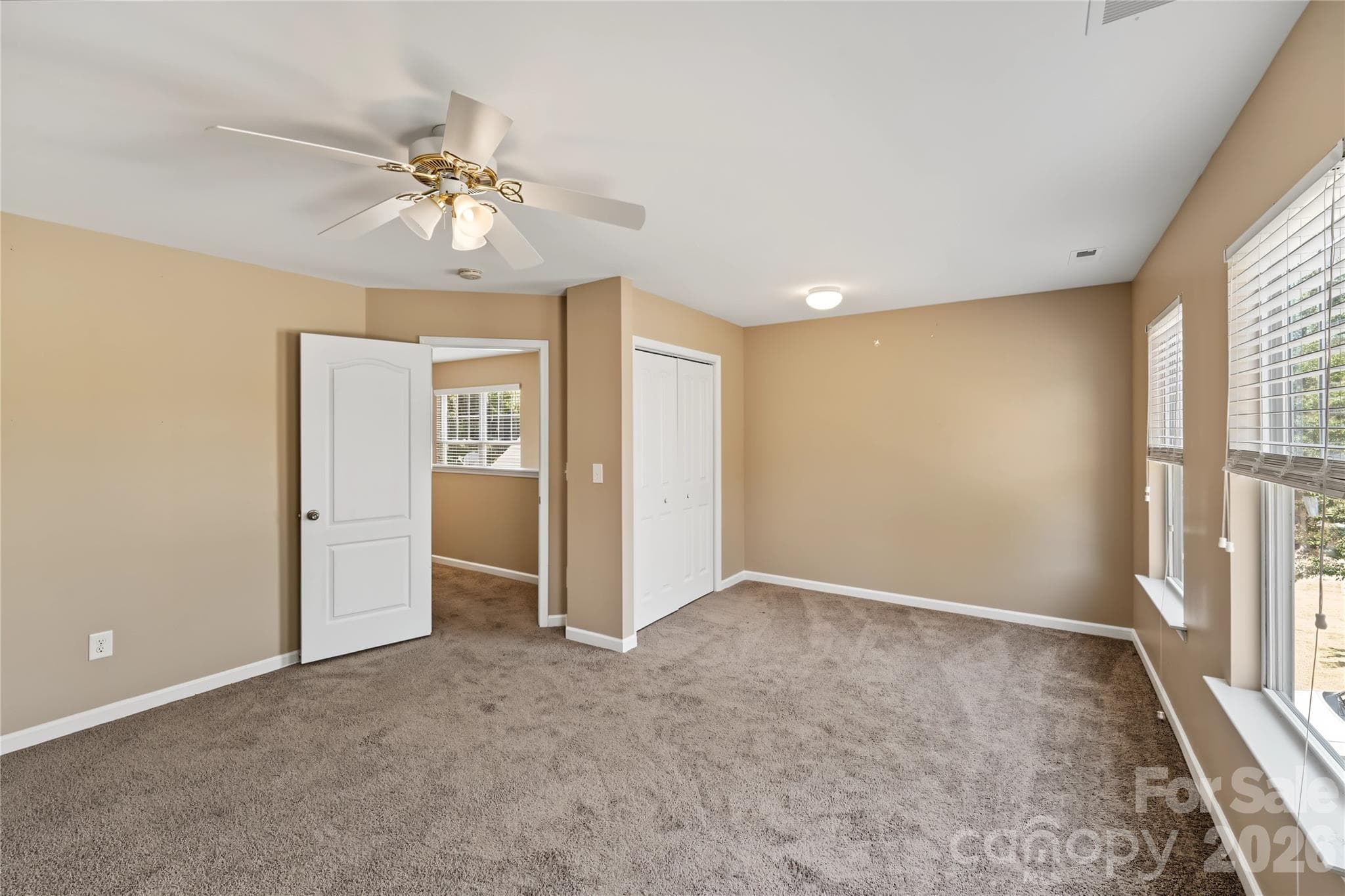Single Family Residence at 9738 Loughlin Lane, Charlotte, photo 27 of 42