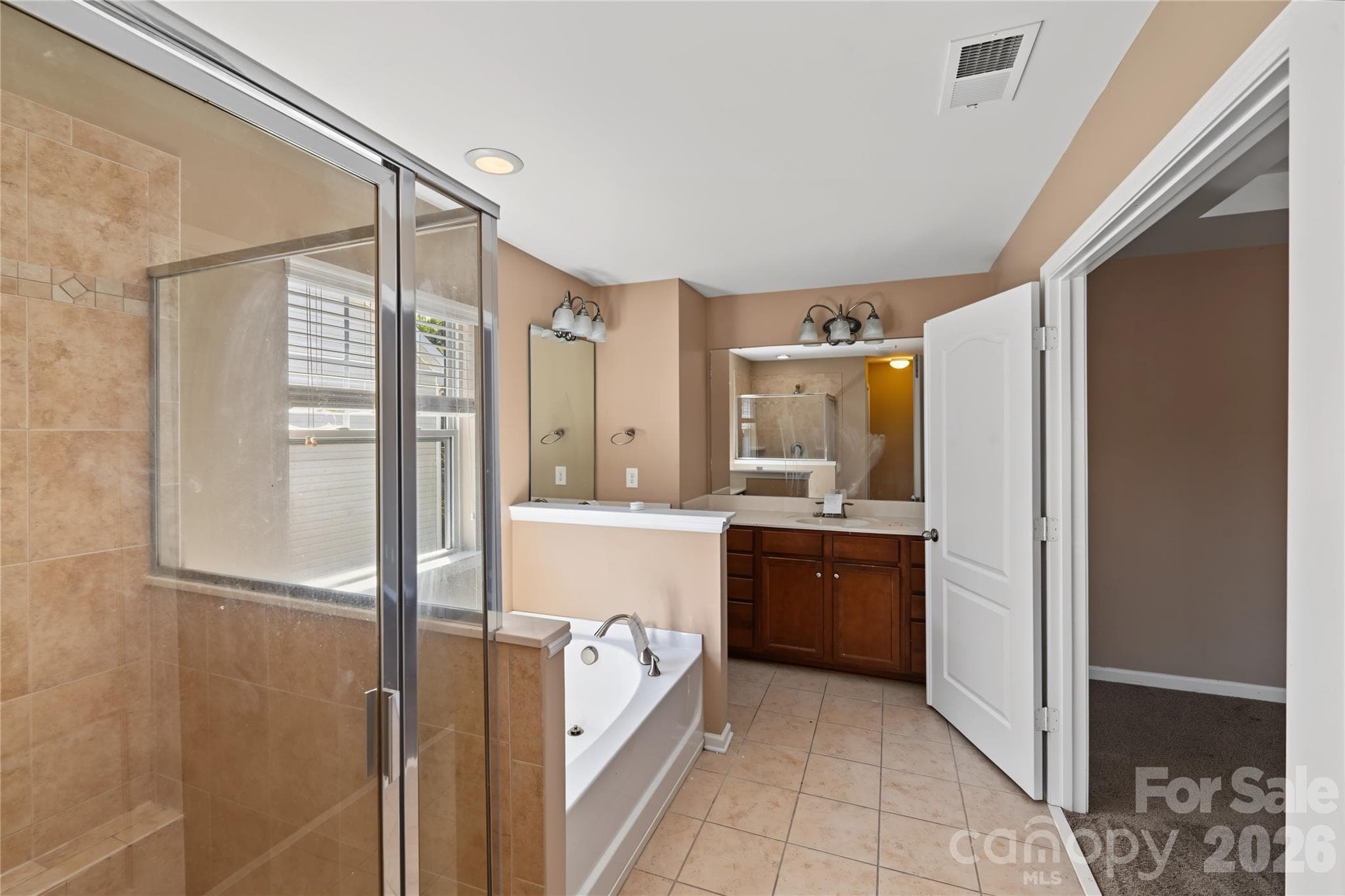 Single Family Residence at 9738 Loughlin Lane, Charlotte, photo 30 of 42