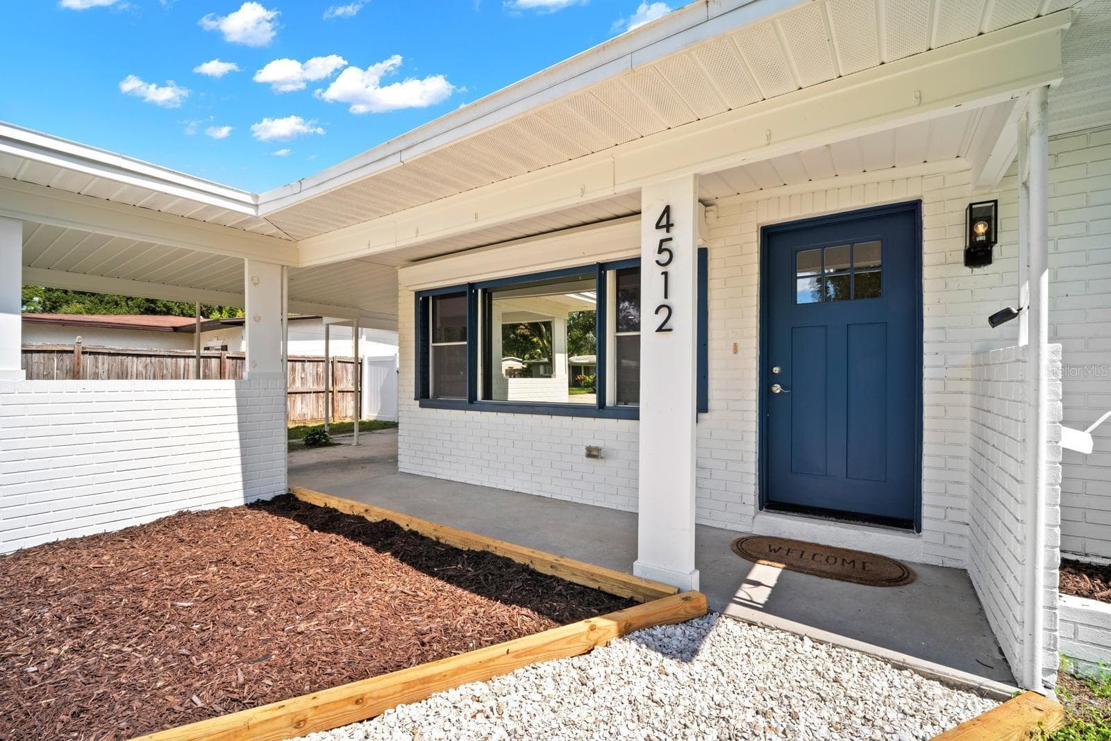 Single Family Residence at 4512 S LOIS AVE, TAMPA, photo 4 of 37