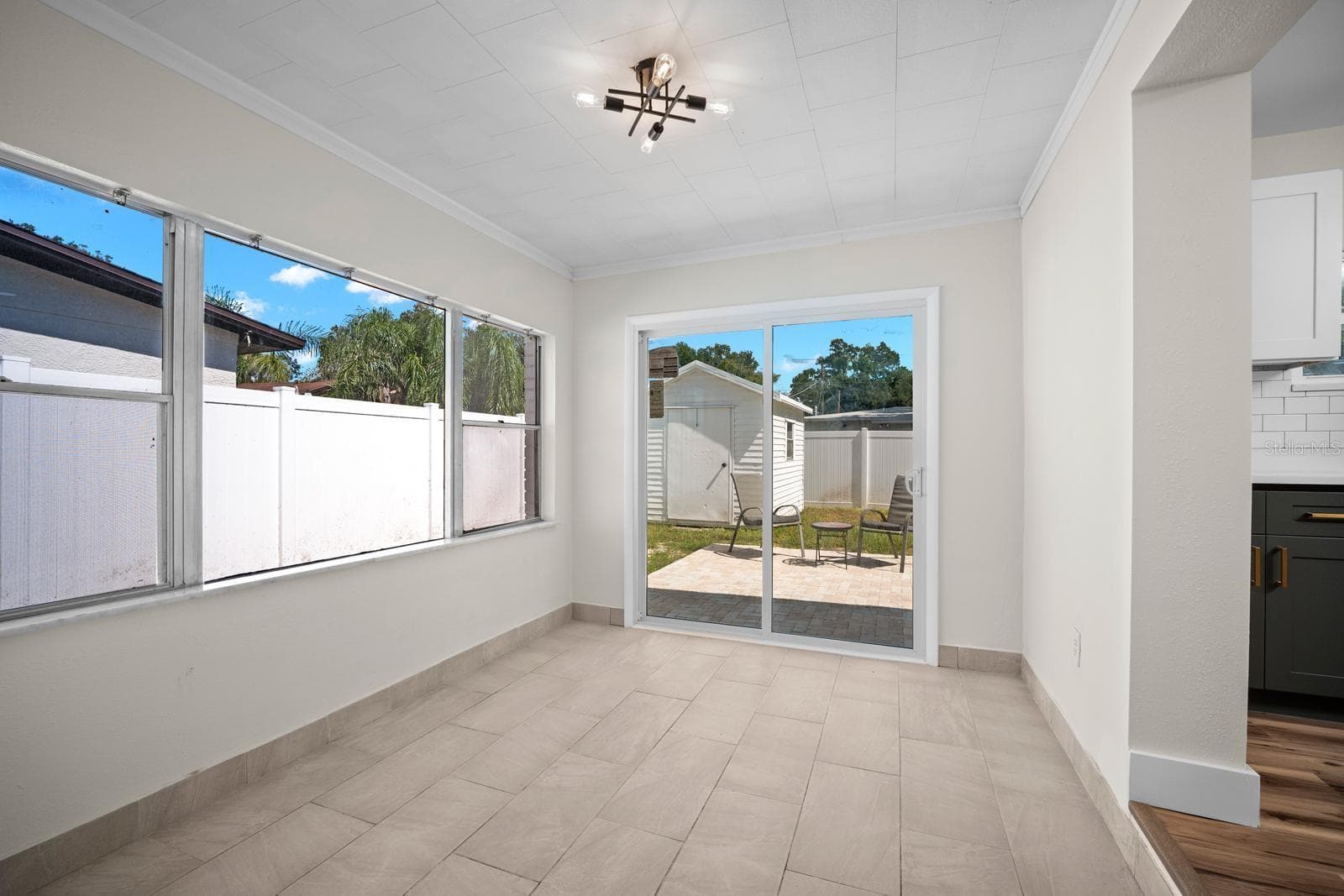 Single Family Residence at 4512 S LOIS AVE, TAMPA, photo 14 of 37
