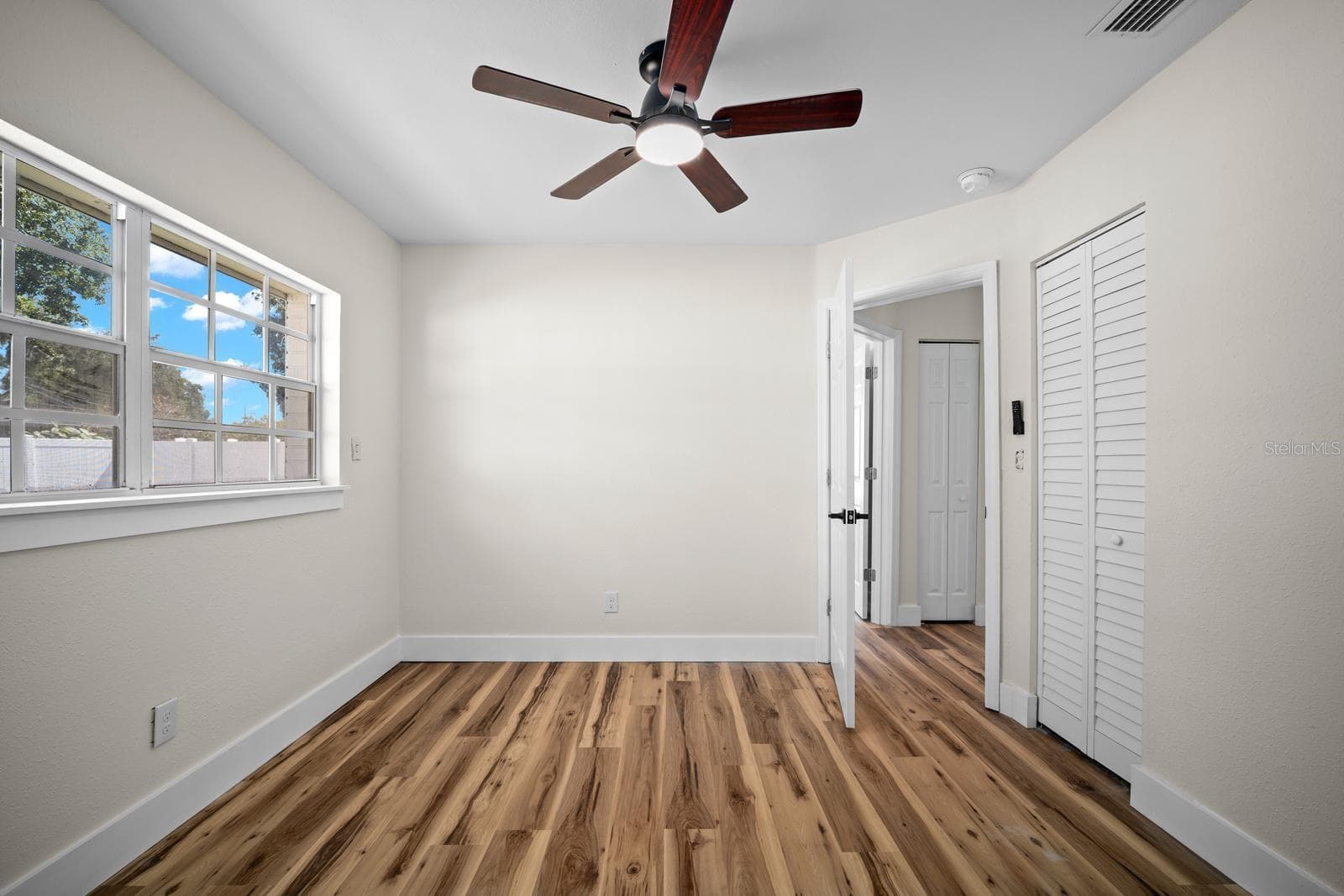 Single Family Residence at 4512 S LOIS AVE, TAMPA, photo 23 of 37