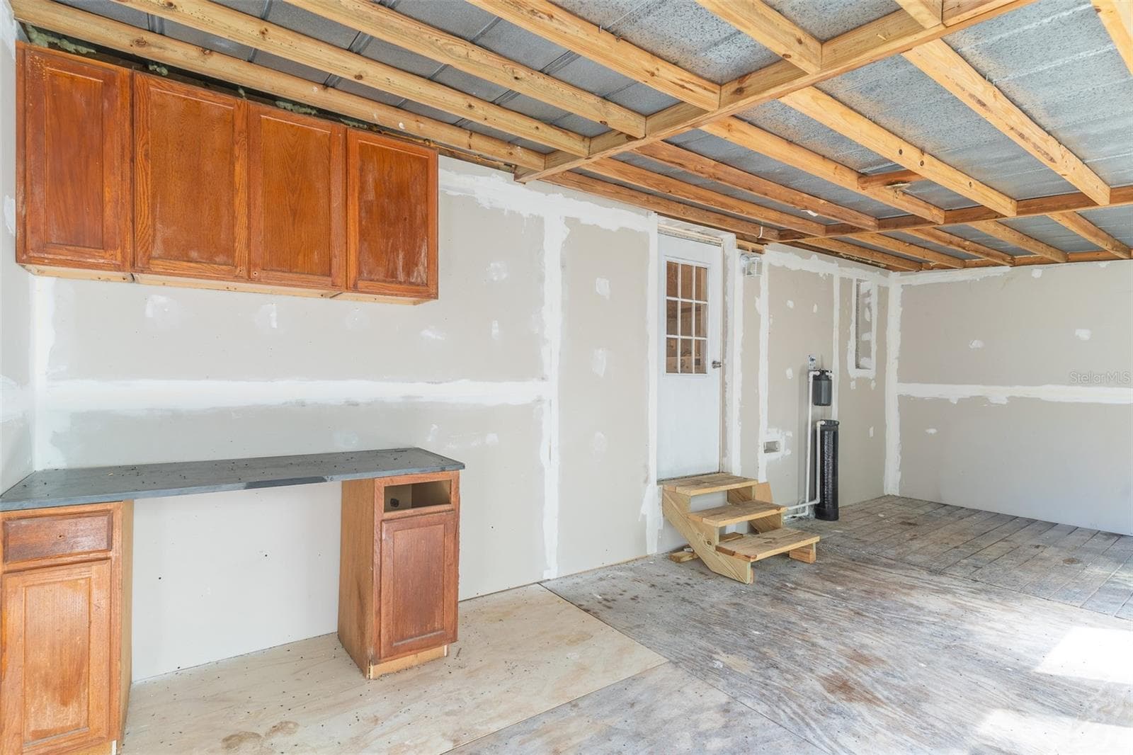 Manufactured Home at 17822 COMMONWEALTH AVE N, POLK CITY, photo 10 of 39
