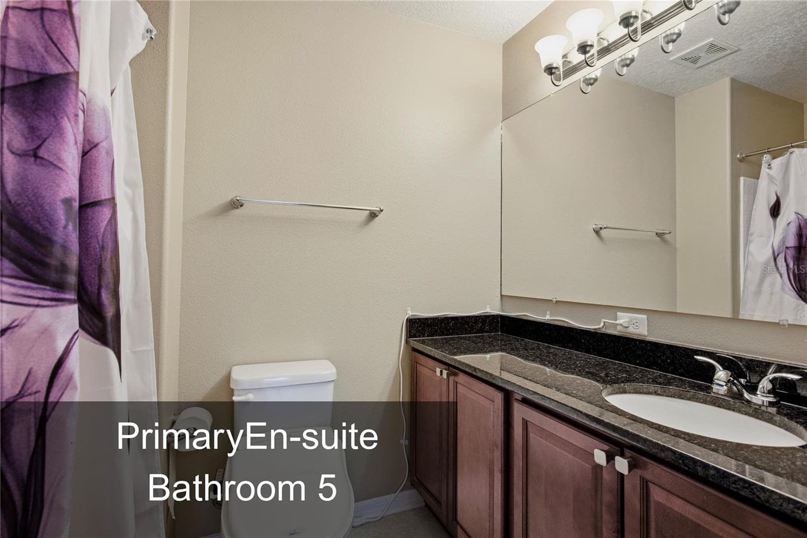 Primary En-suite Bathroom 5 - 24533 SW 11TH RD, NEWBERRY