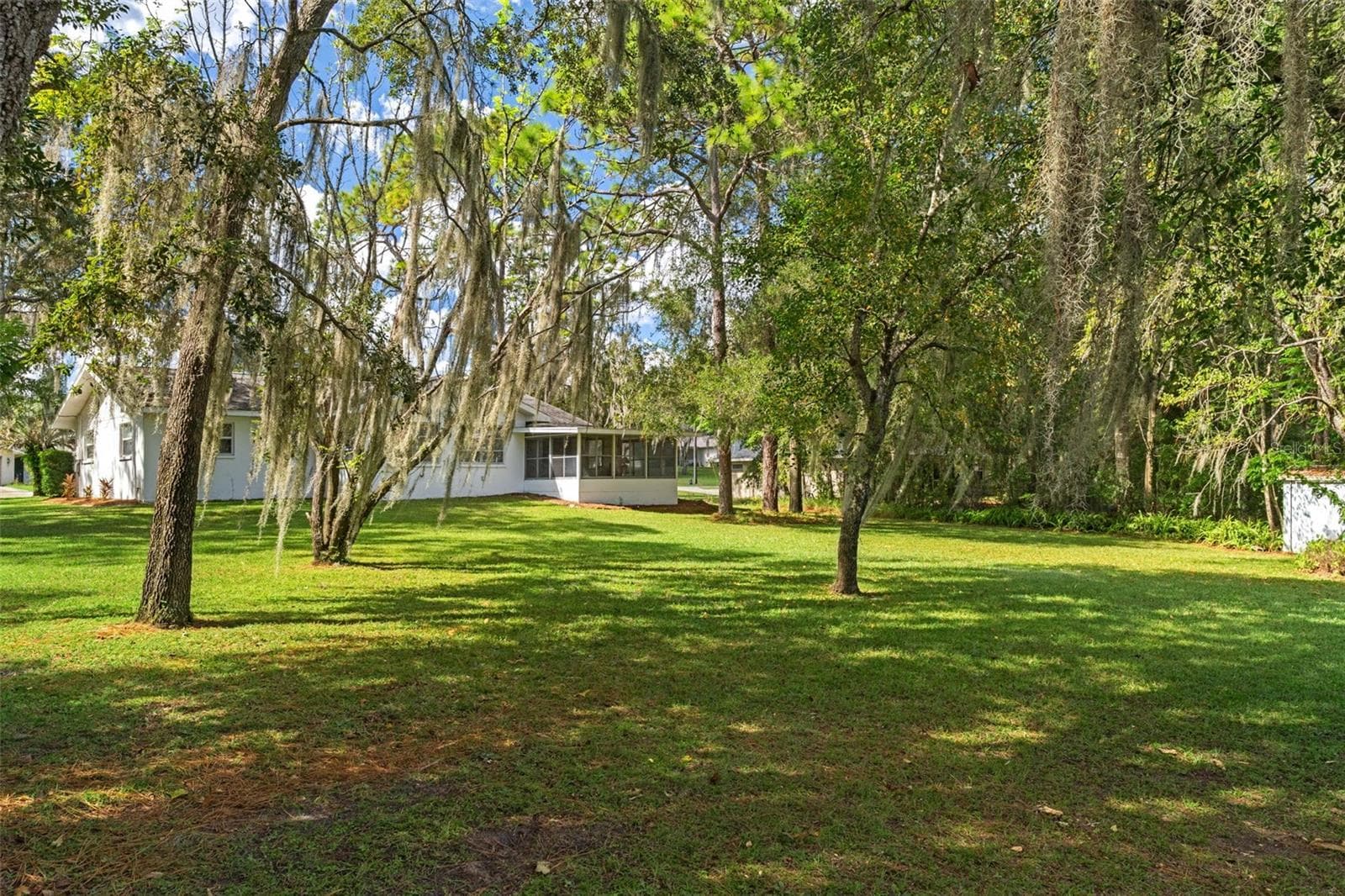Backyard - 5525 S KLINE TER, INVERNESS
