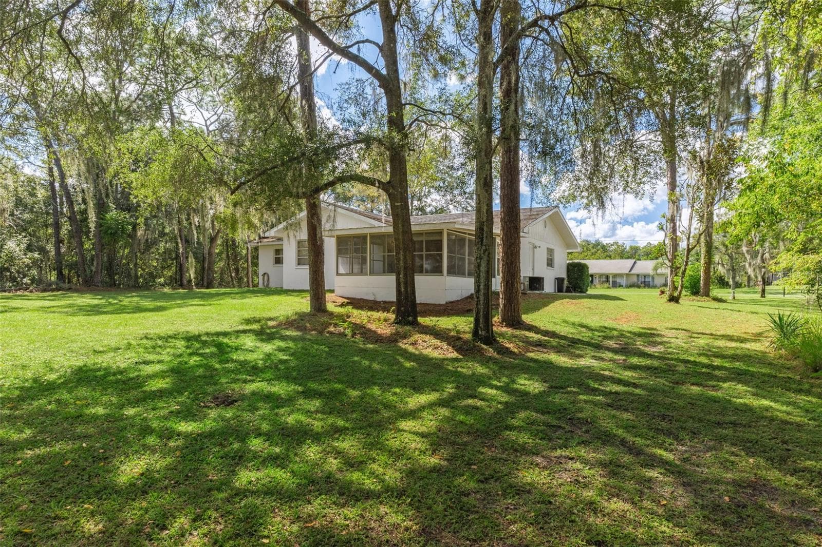 Backyard - 5525 S KLINE TER, INVERNESS