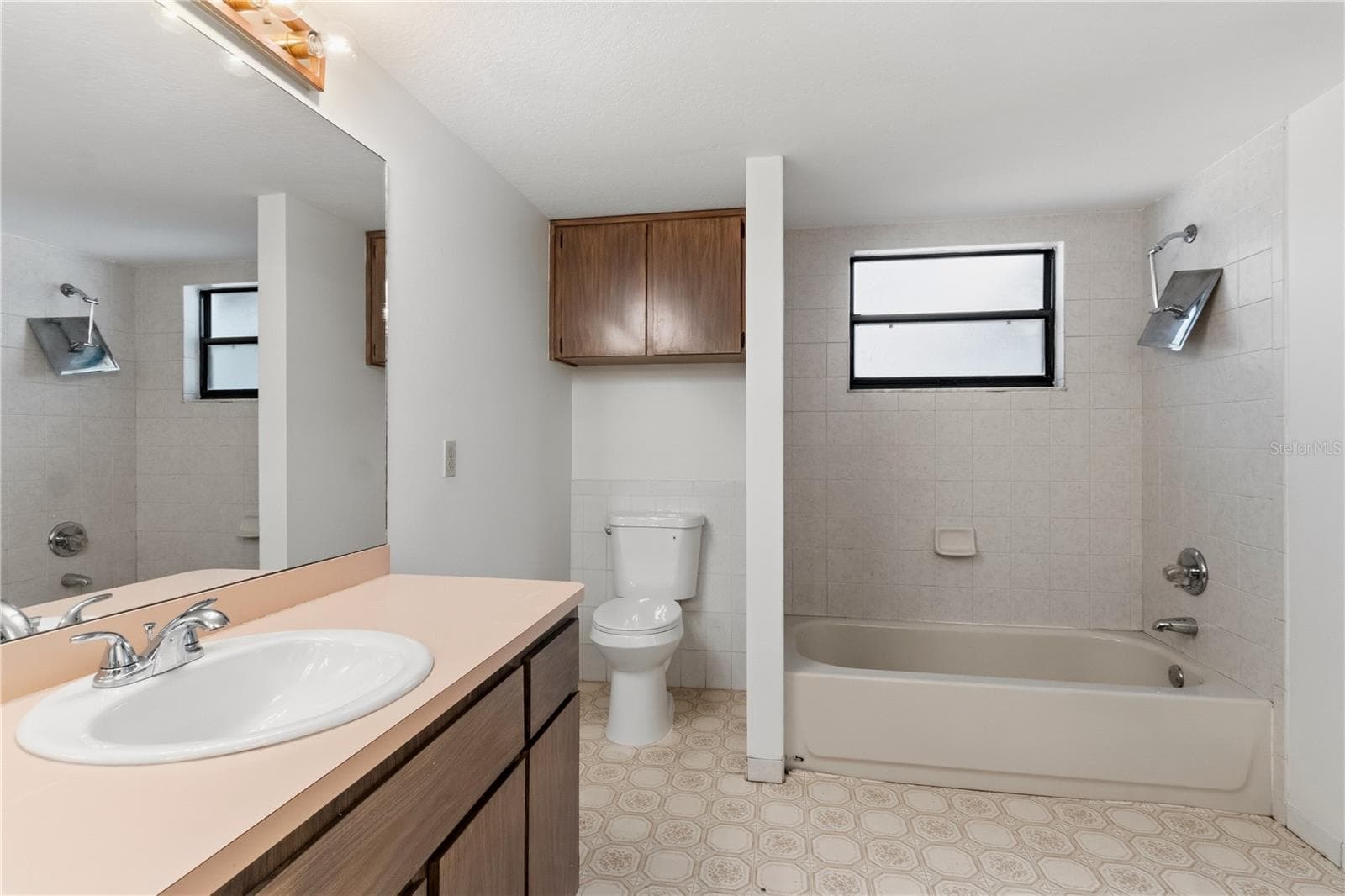 Primary Bathroom - 18644 FURMAN DR, SPRING HILL