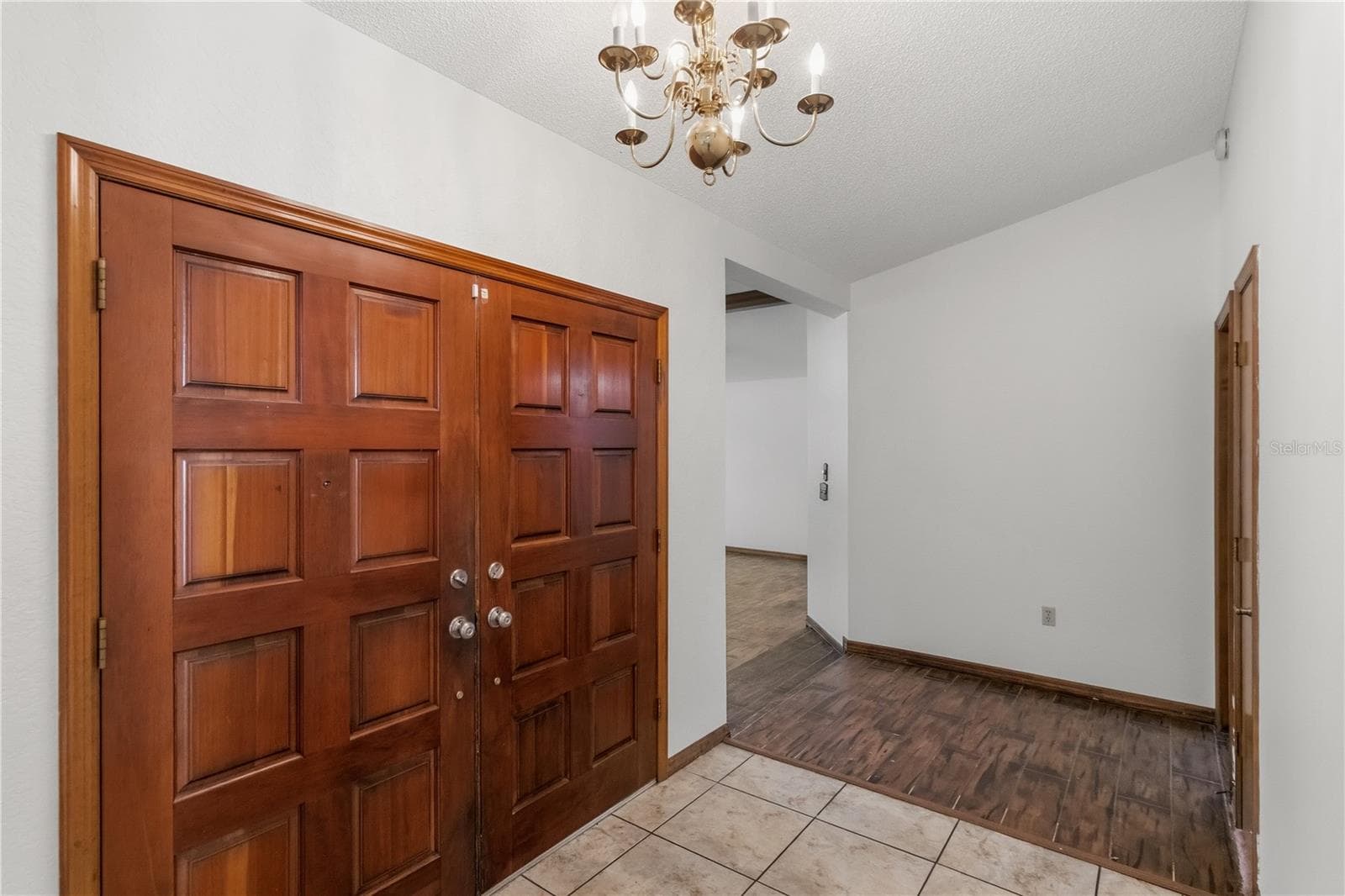 Single Family Residence at 18644 FURMAN DR, SPRING HILL, photo 15 of 77