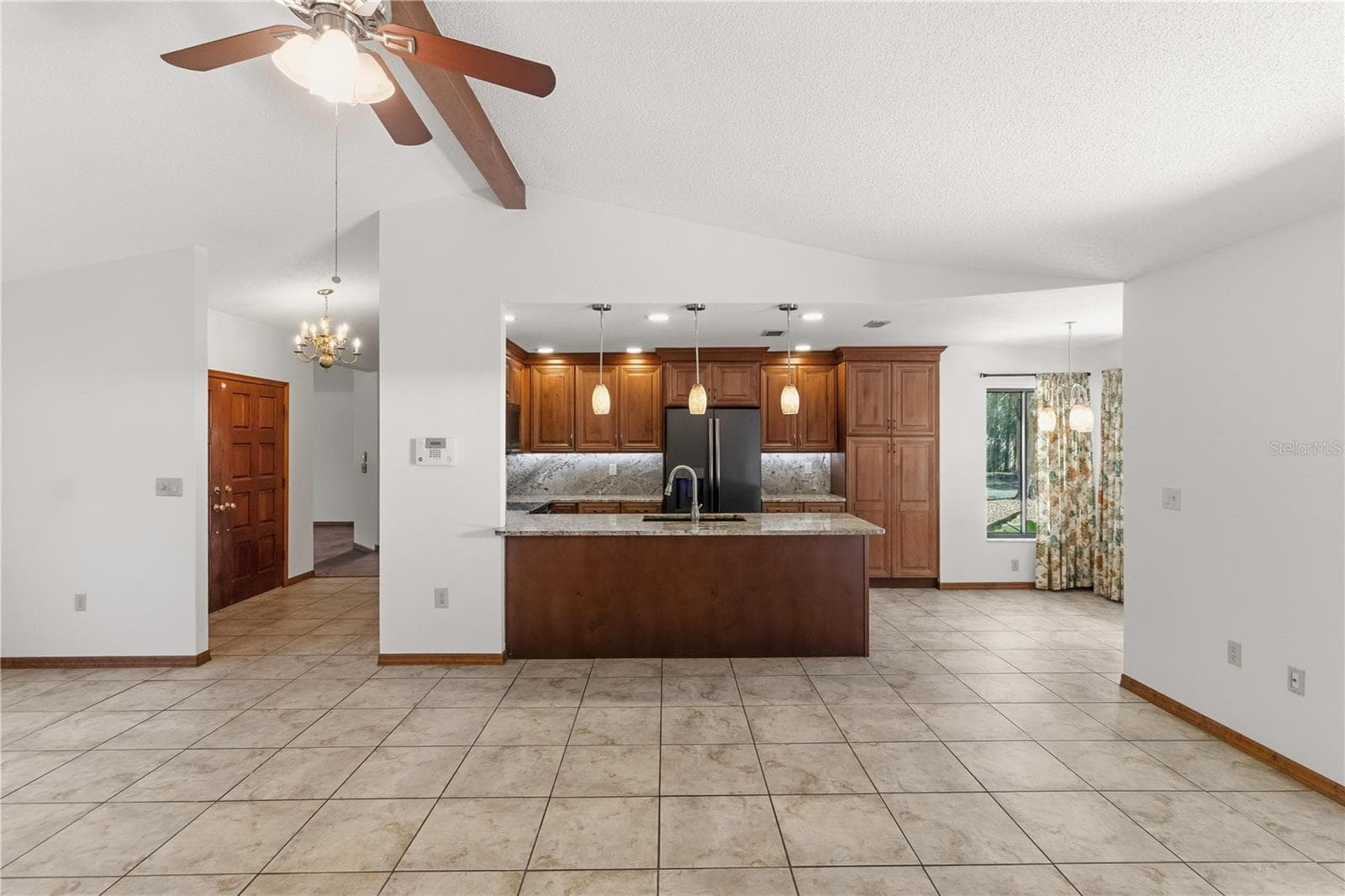 Single Family Residence at 18644 FURMAN DR, SPRING HILL, photo 20 of 77