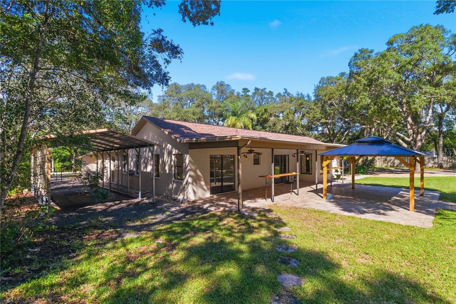 Single Family Residence at 18644 FURMAN DR, SPRING HILL, photo 42 of 77
