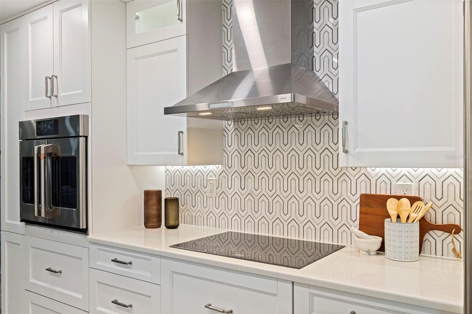 Condominium at 1600 GULF BLVD #1112, CLEARWATER, photo 15 of 59