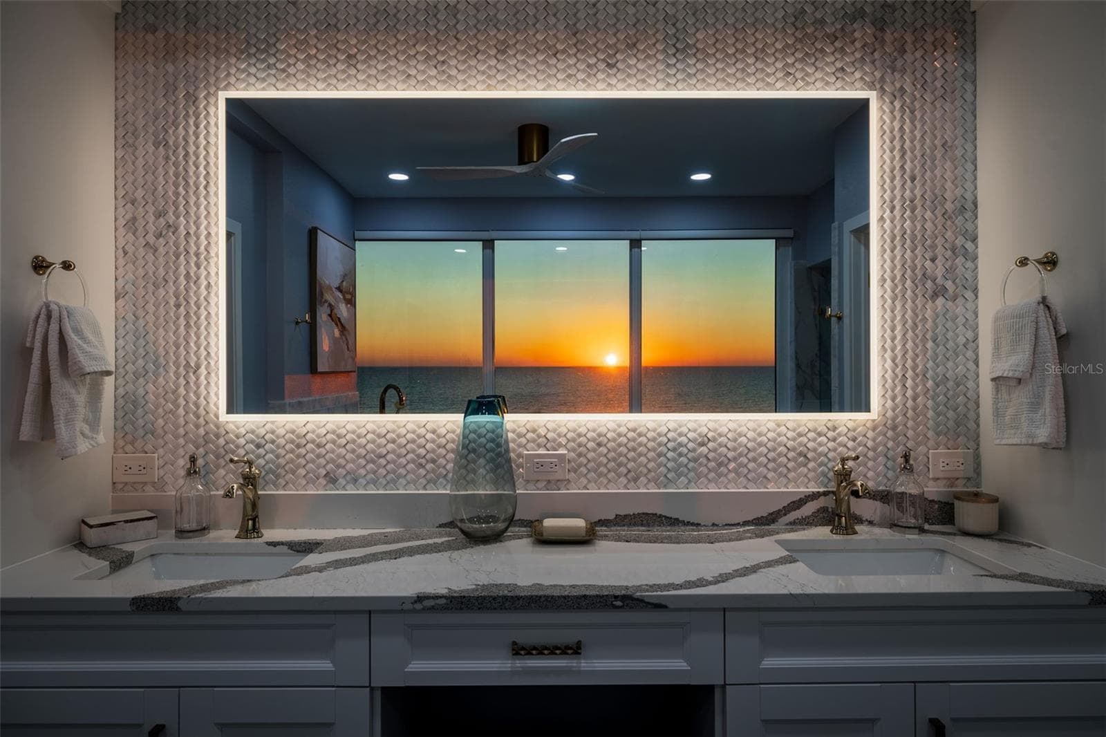 Condominium at 1600 GULF BLVD #1112, CLEARWATER, photo 25 of 59