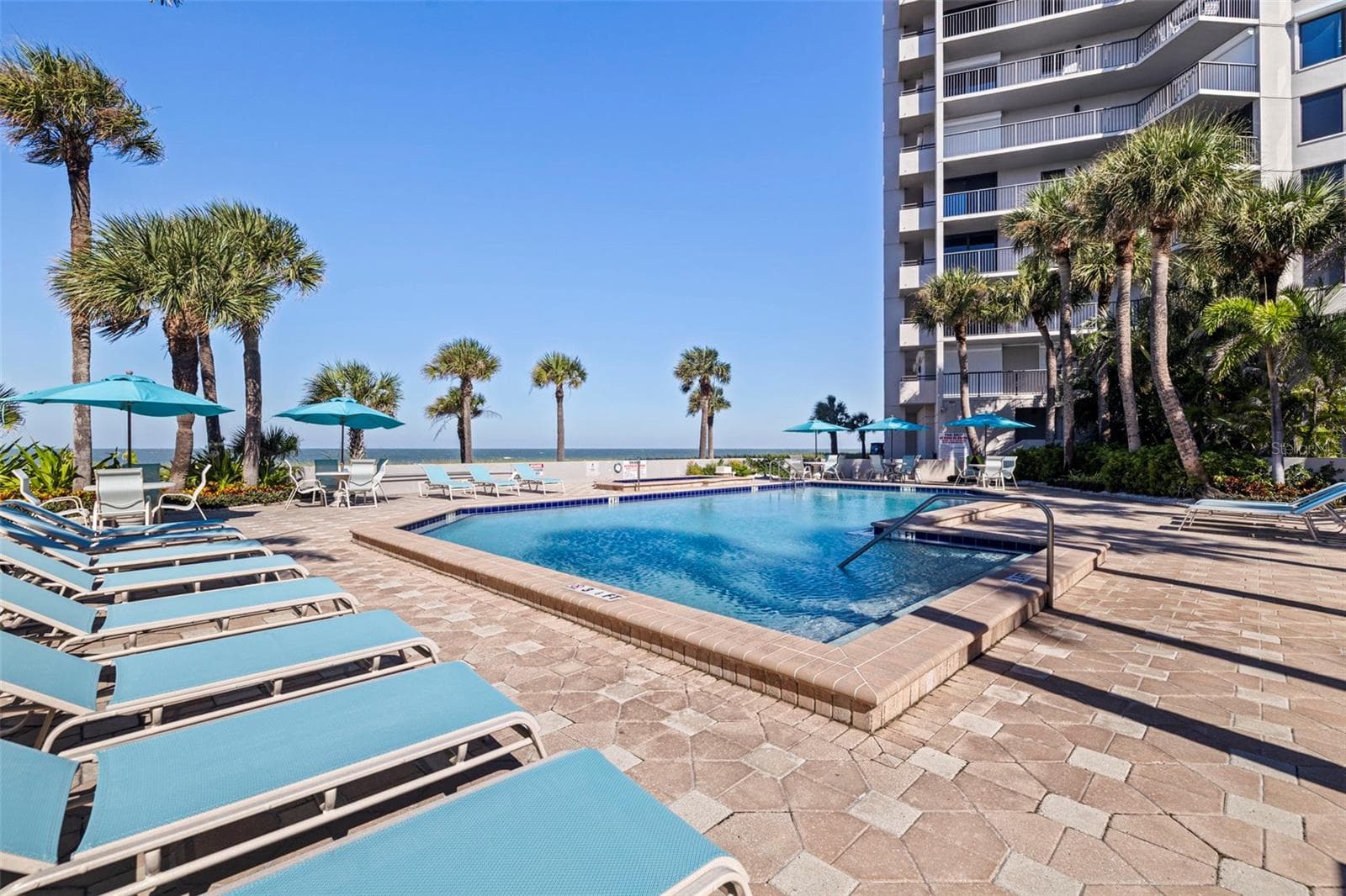 Condominium at 1600 GULF BLVD #1112, CLEARWATER, photo 40 of 59