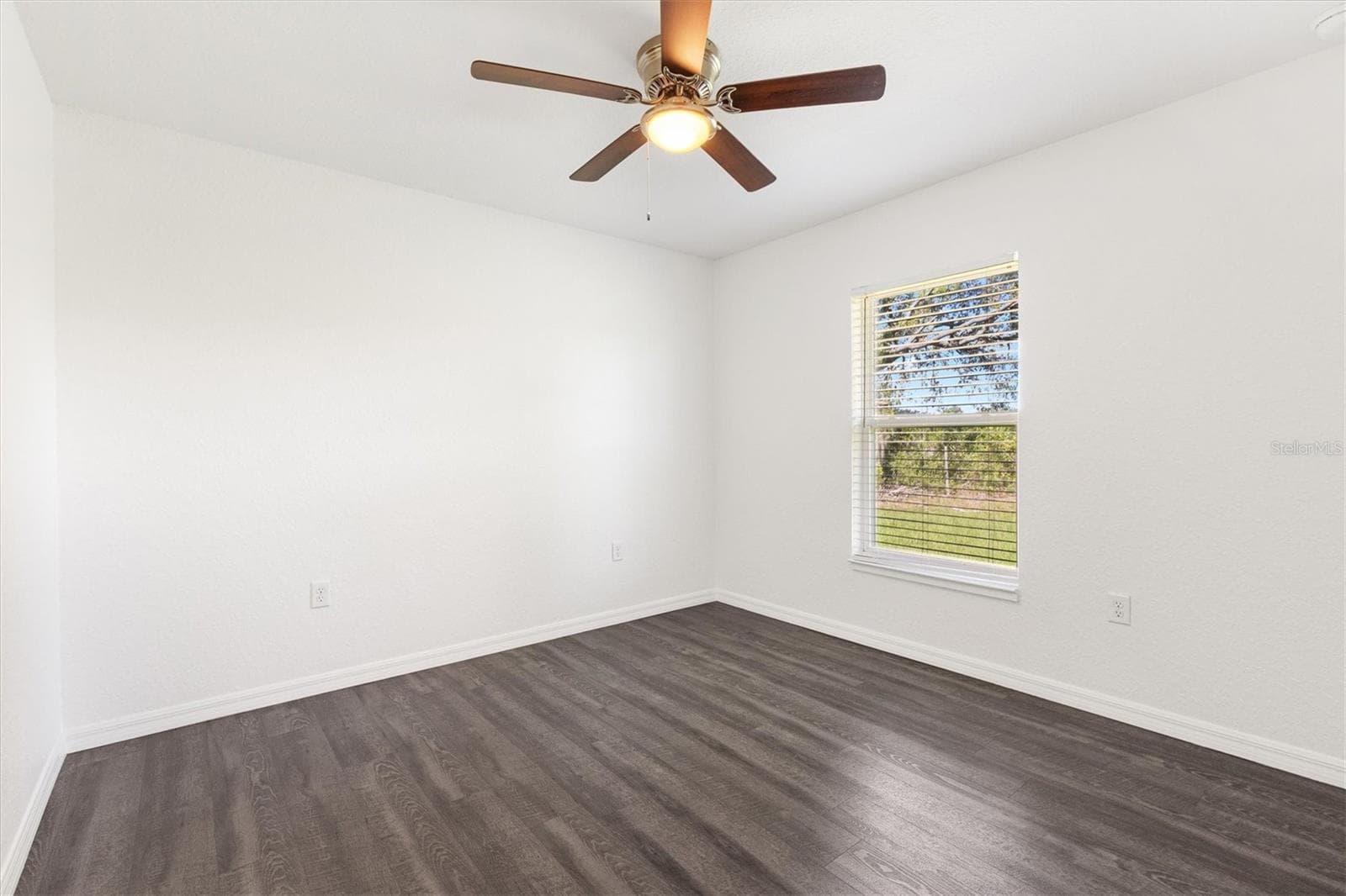 Single Family Residence at 16010 SE 91ST CT, SUMMERFIELD, photo 24 of 39