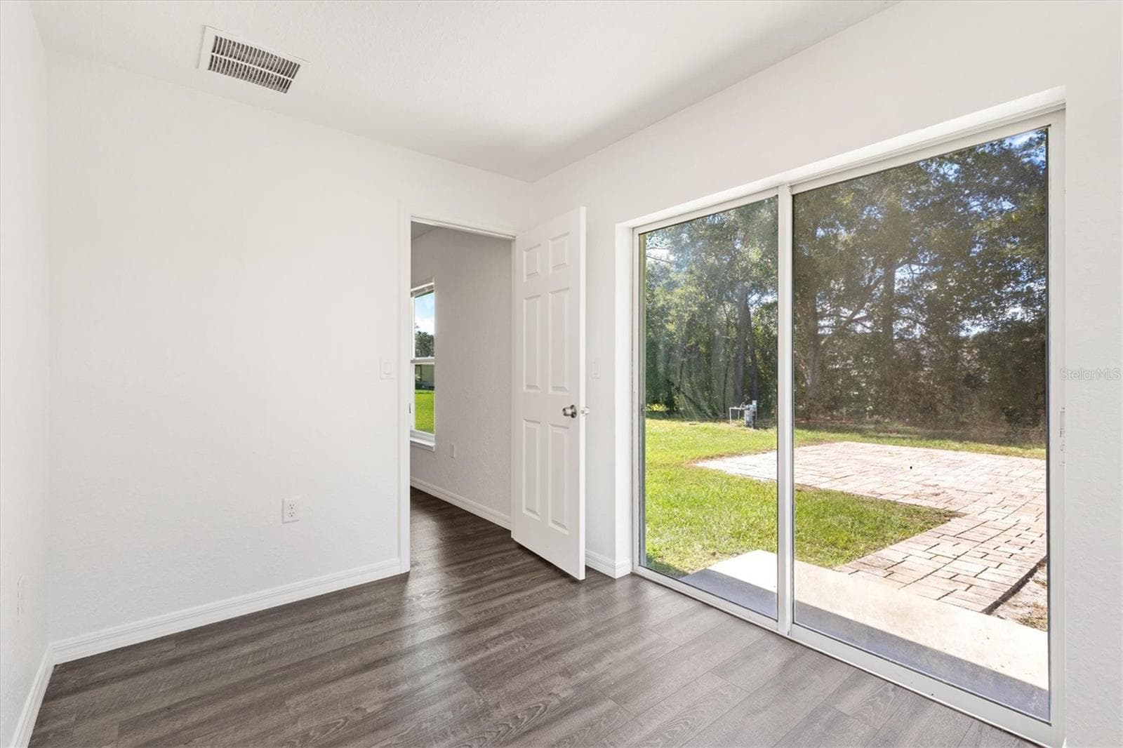 Single Family Residence at 16010 SE 91ST CT, SUMMERFIELD, photo 27 of 39