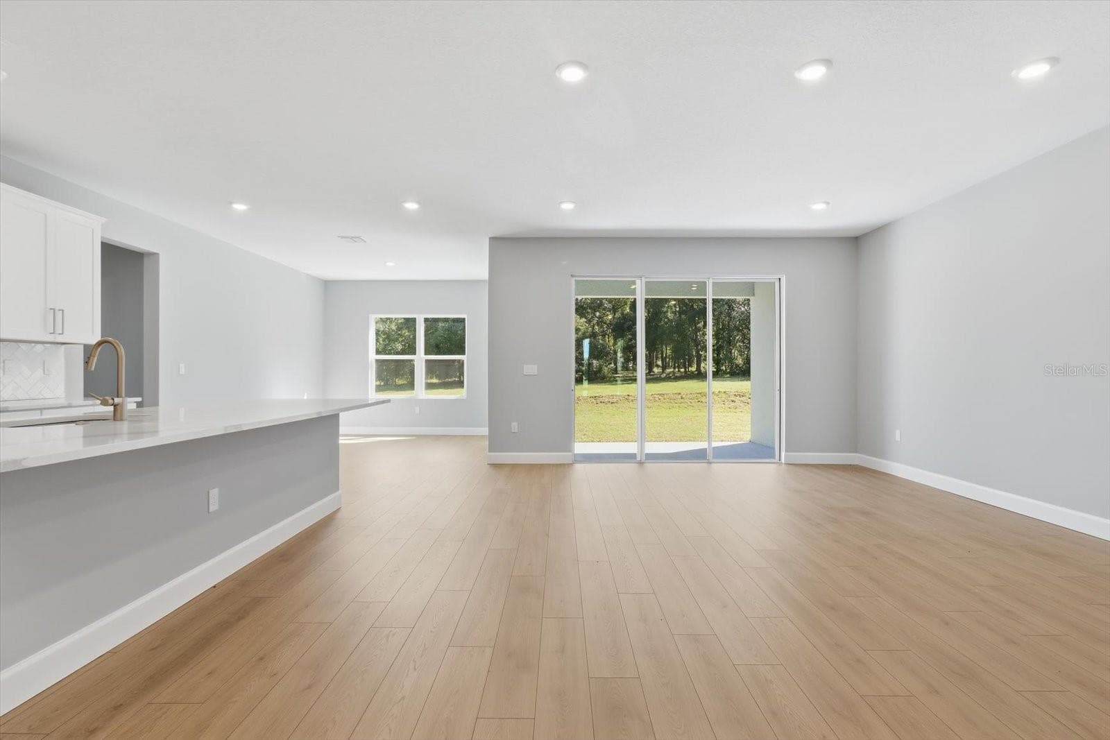 Single Family Residence at 3077 N ANNAPOLIS AVE, HERNANDO, photo 9 of 46