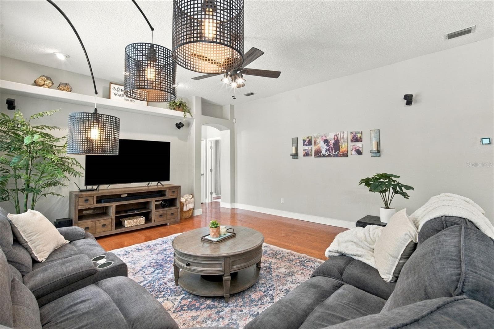 Single Family Residence at 721 FAYETTE PL, LUTZ, photo 23 of 63