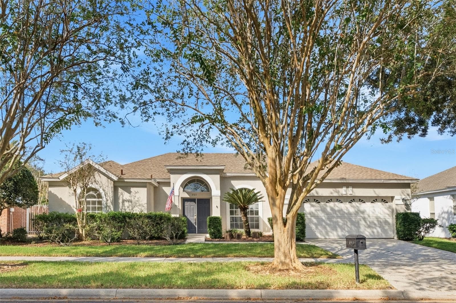 3703 HALF MOON DR