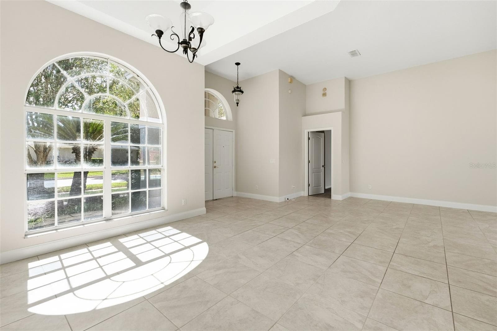 Single Family Residence at 3703 HALF MOON DR, ORLANDO, photo 8 of 46
