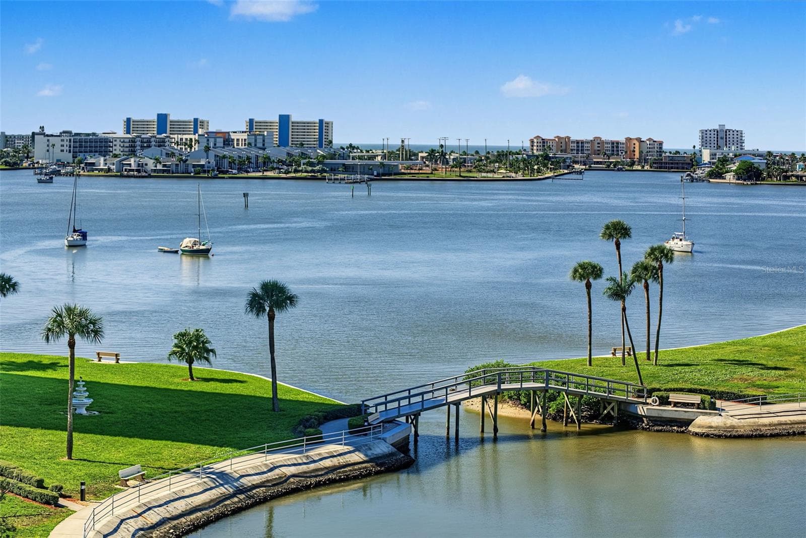 View from living room - 4575 COVE CIR #709, ST PETERSBURG