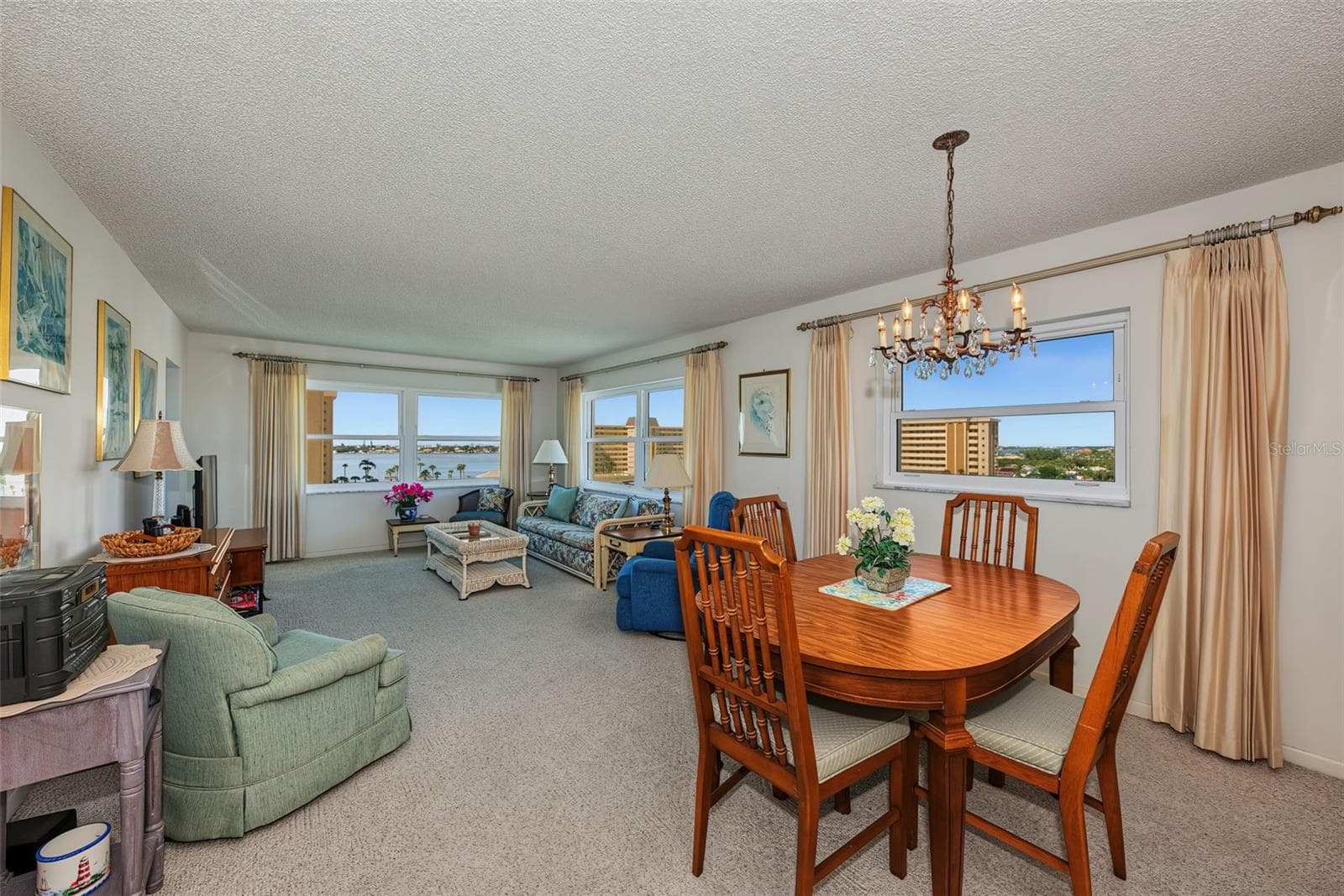 Dining - Living room combo - 4575 COVE CIR #709, ST PETERSBURG