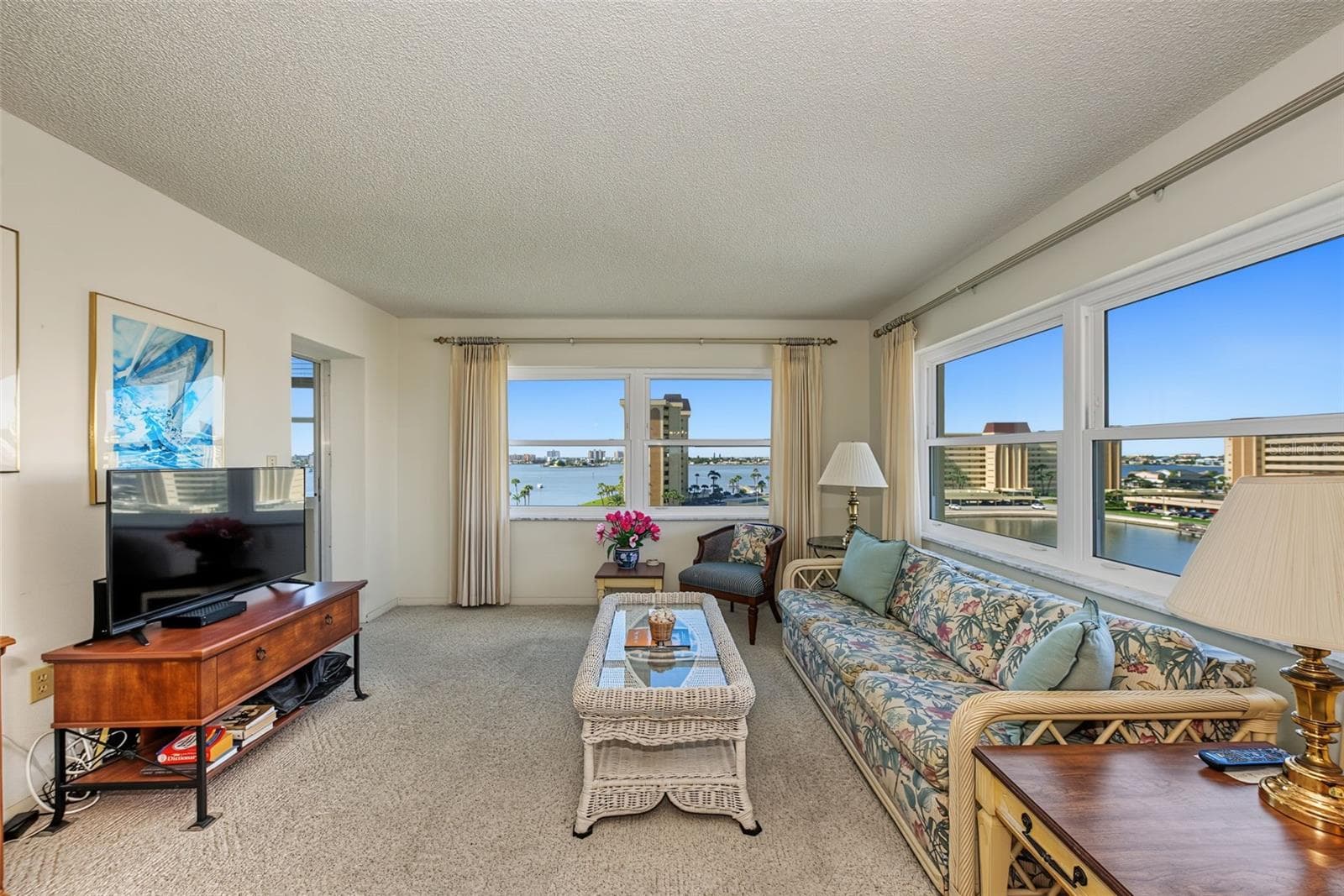 Condominium at 4575 COVE CIR #709, ST PETERSBURG, photo 16 of 54